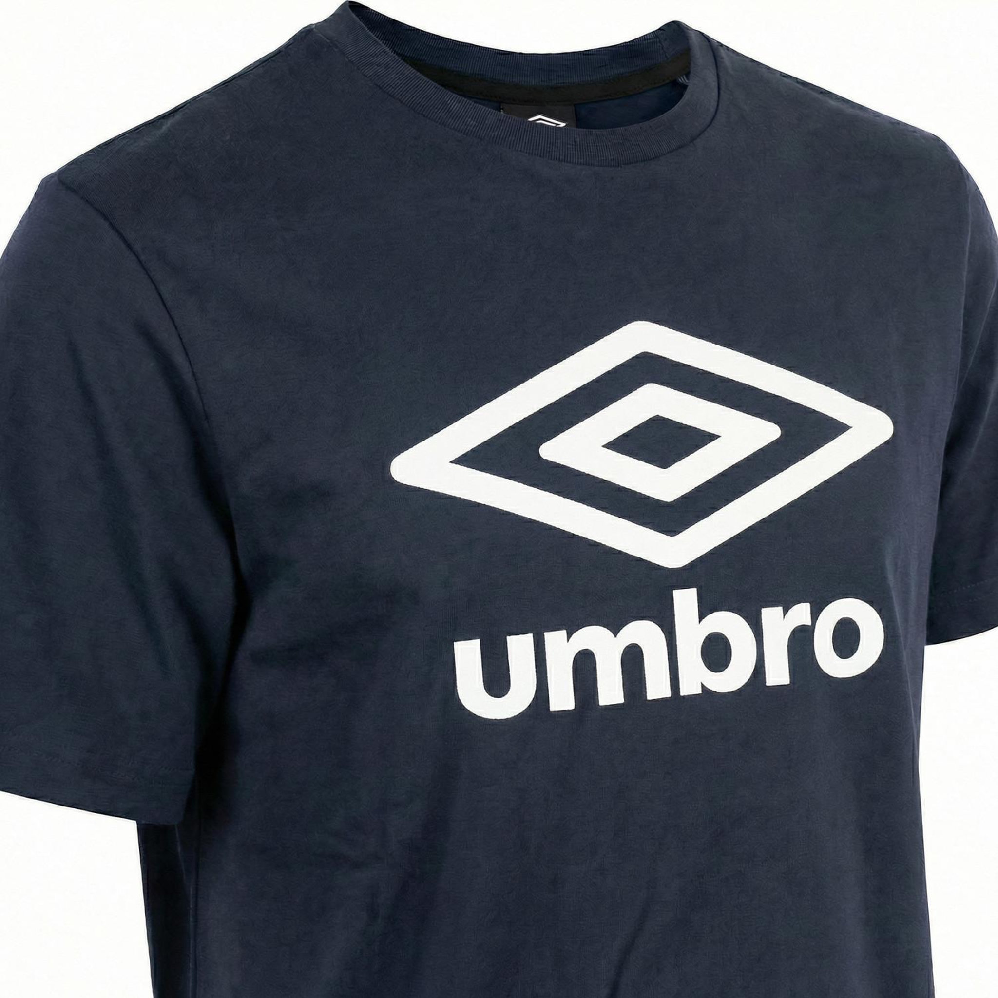 Voir la diapositive 2 : UMBRO T-shirt homme col rond regular en coton 160 gsm basic core logo