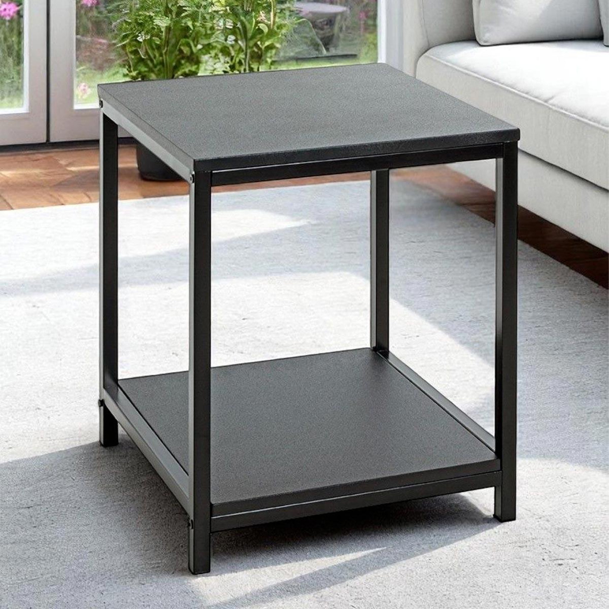 Voir la diapositive 3 : Paris Prix Table d'appoint carrée  longo  50cm noir