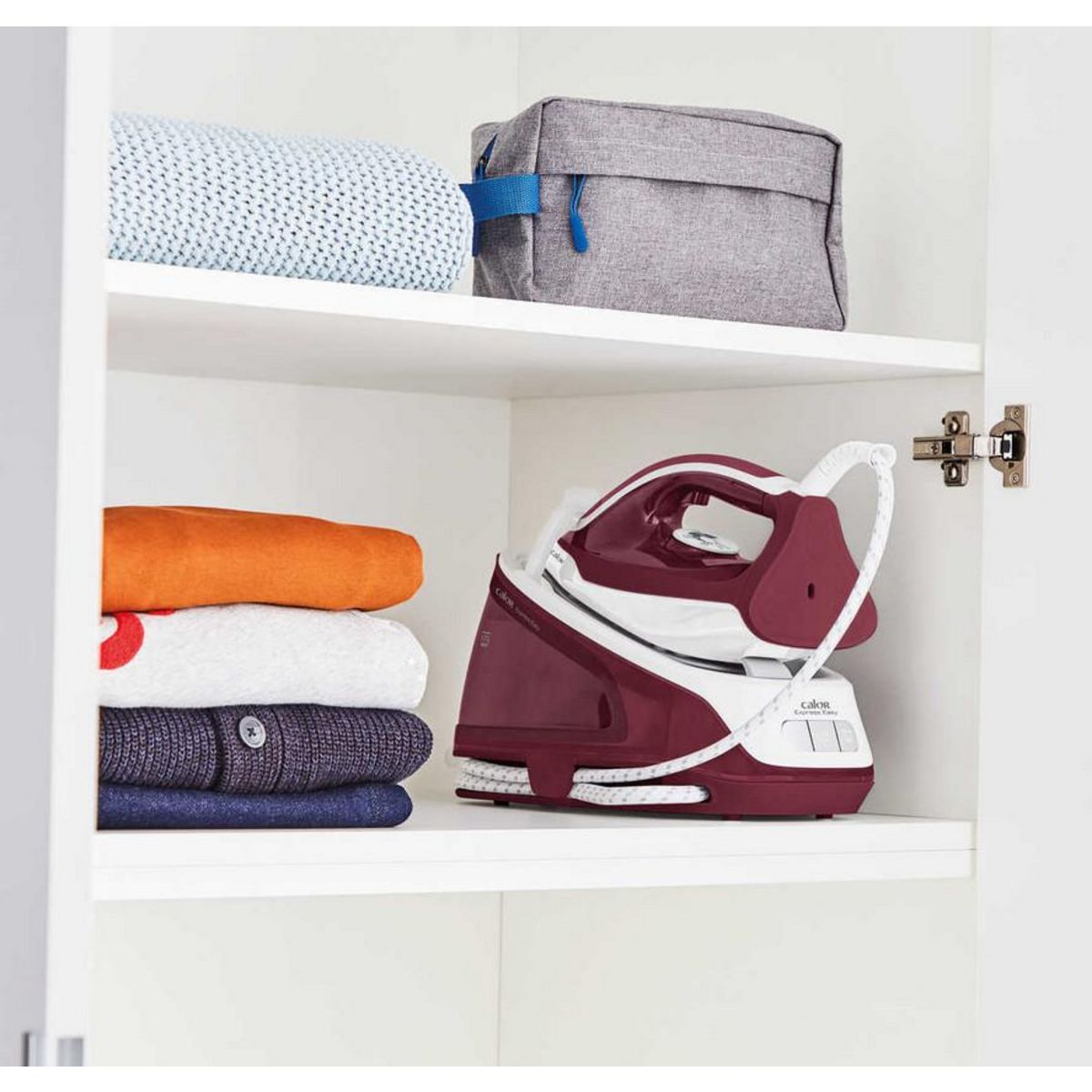 CALOR Centrale vapeur 5.7bars 120gr/min autonomie illimitée - sv6130c0