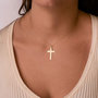 Voir la diapositive 2 : L'ATELIER D'AZUR Pendentif  - Médaille Croix Or 18 Carats 750 Jaune - Chaines Offertes