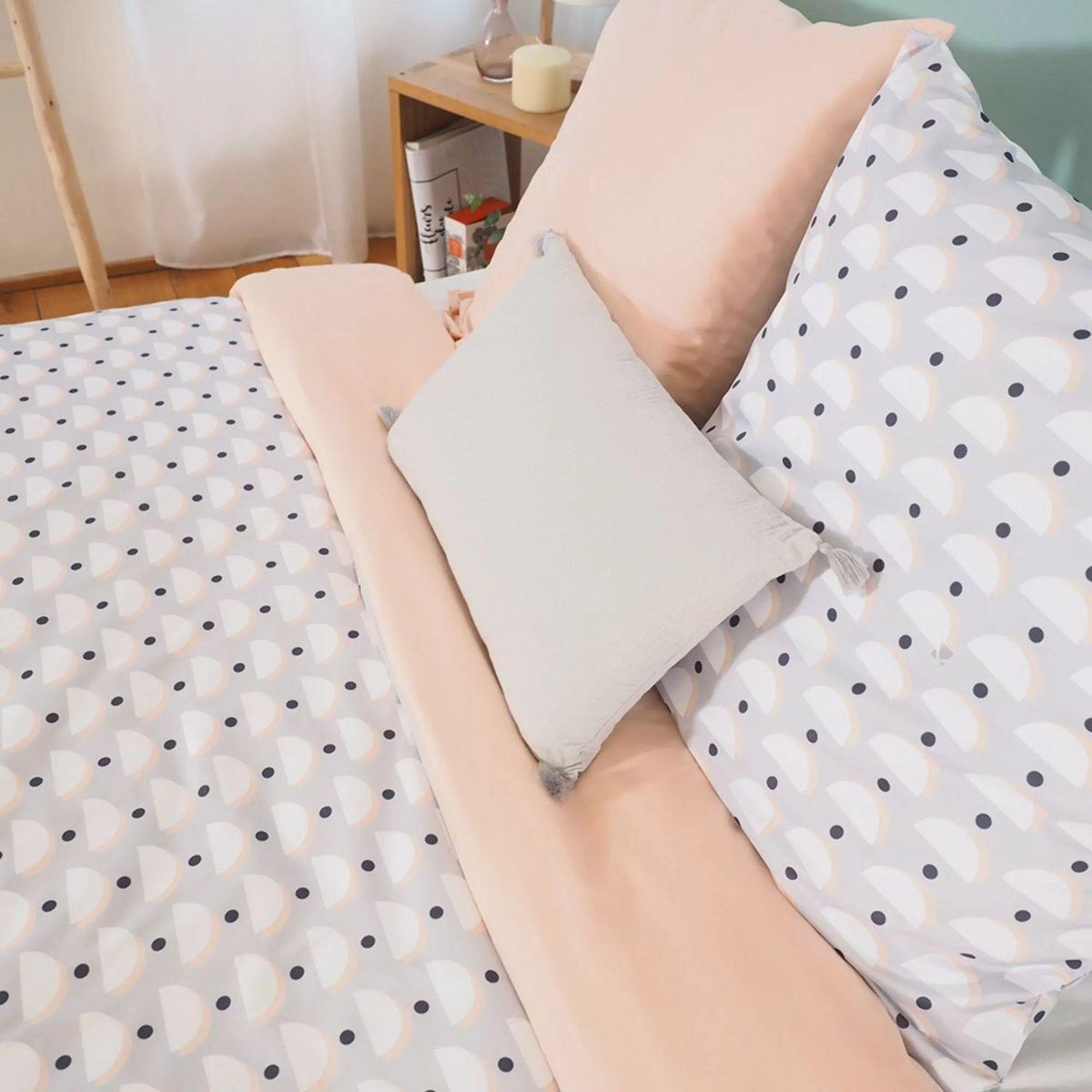 COTE DECO Parure de lit Aliso - Microfibre 72 g/m² - 220 x 240 cm - Gris