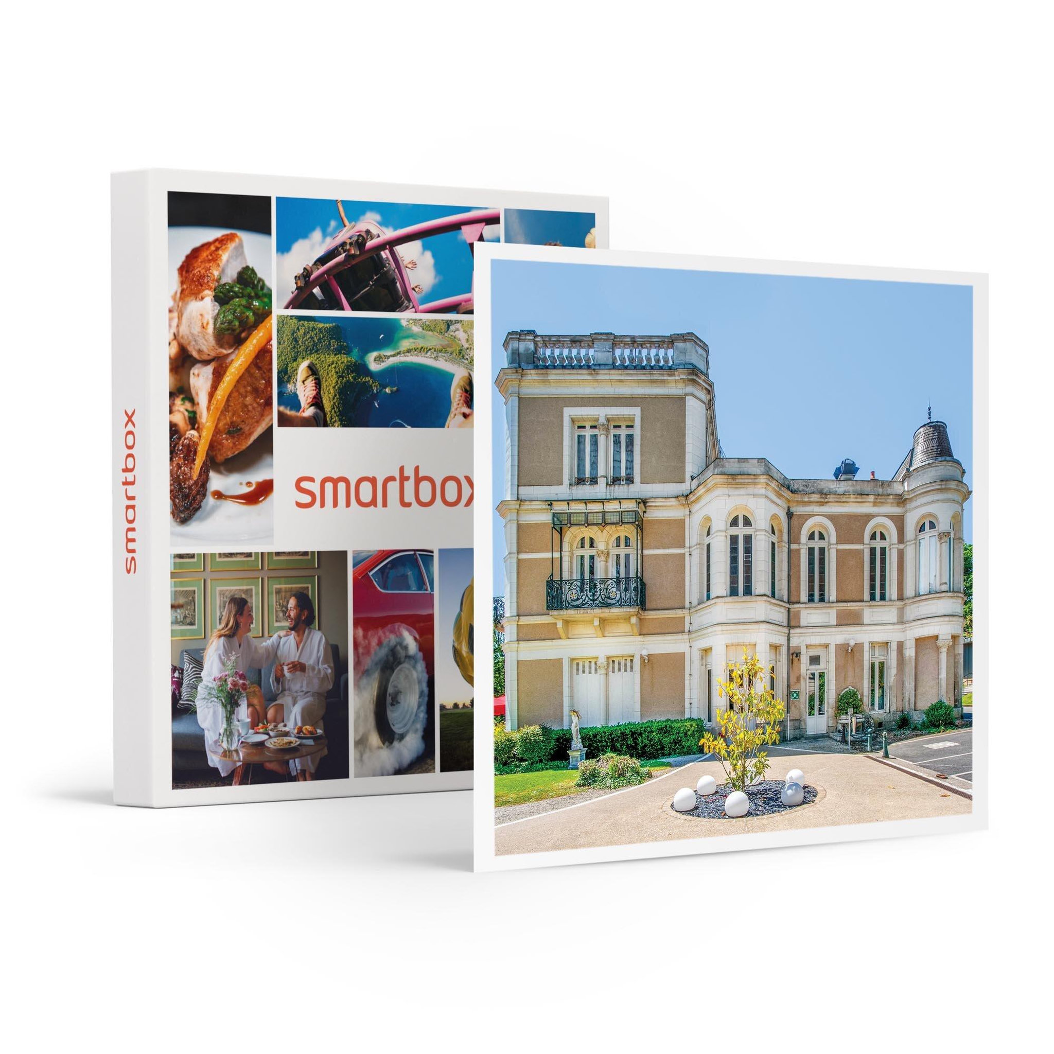 Voir la diapositive 1 : Smartbox Séjour de rêve dans un château près de Poitiers - Coffret Cadeau Séjour