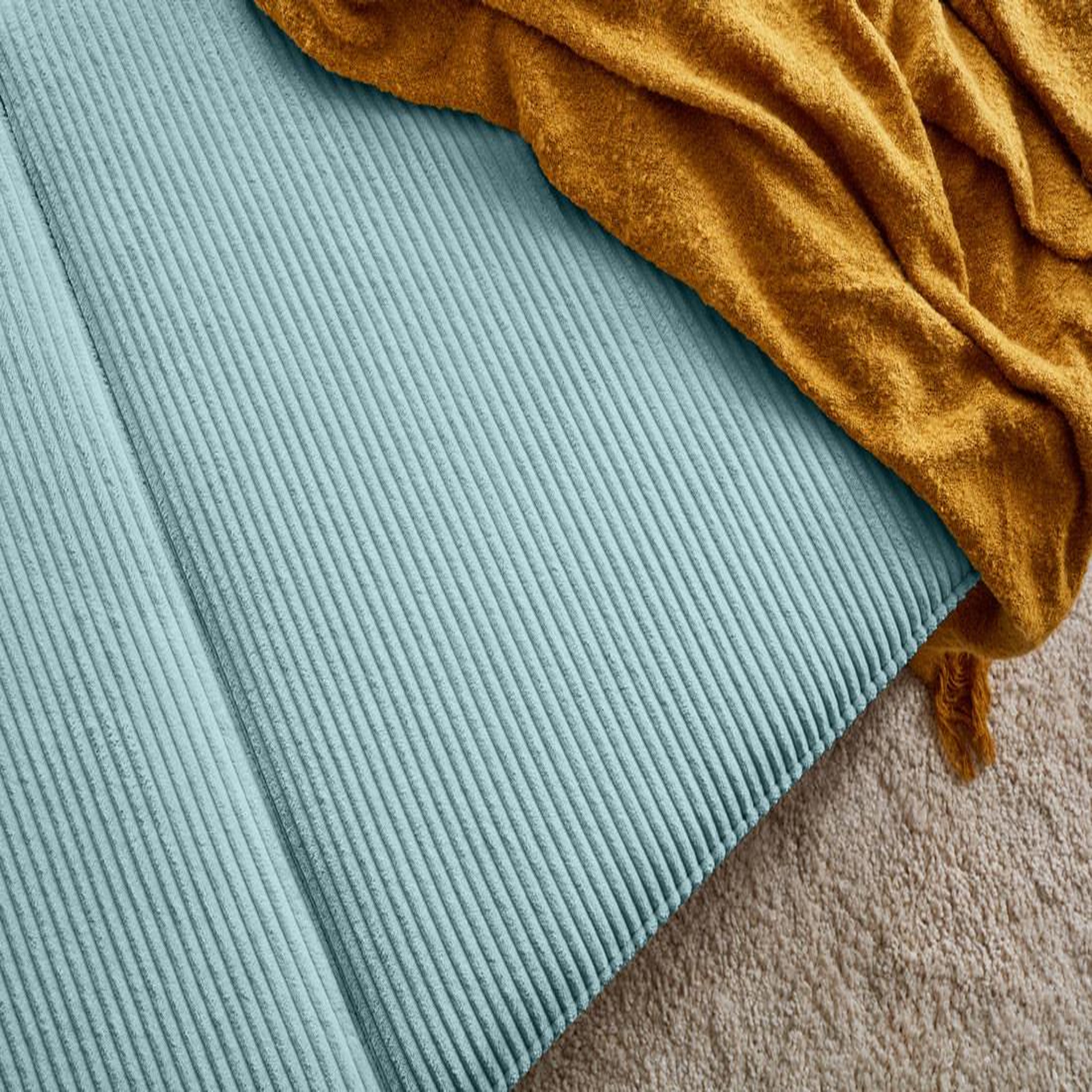 Voir la diapositive 4 : LISA DESIGN Charlie - canapé d'angle réversible - 4 places - convertible avec coffre - en velours côtelé