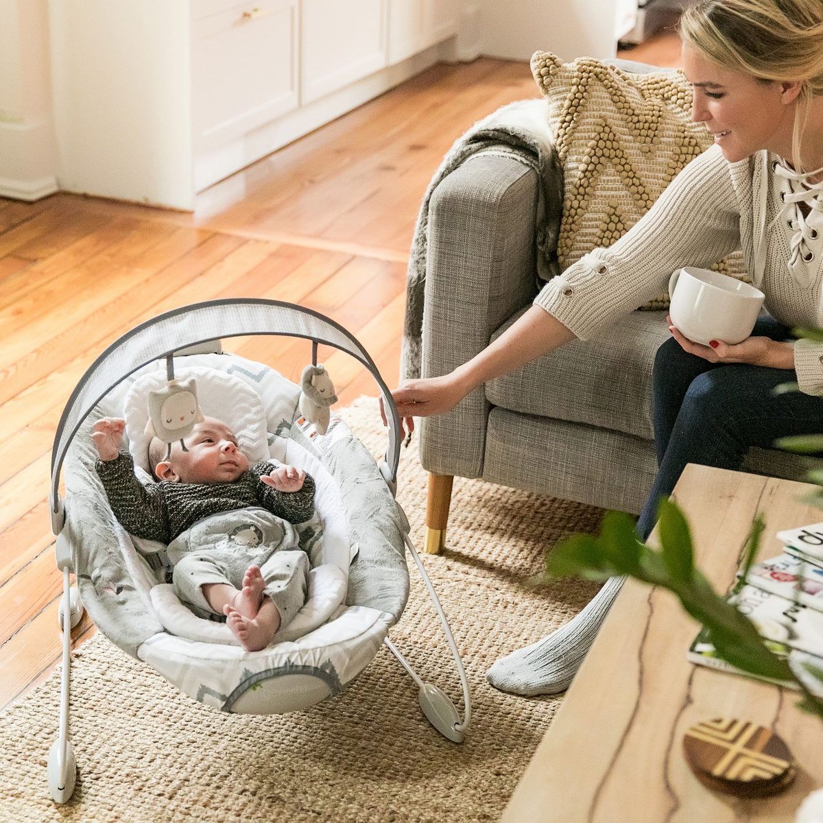 Ingenuity Transat bébé vibrant et musical Braden