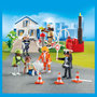 Voir la diapositive 2 : PLAYMOBIL 70980 My Figures : Les secouristes