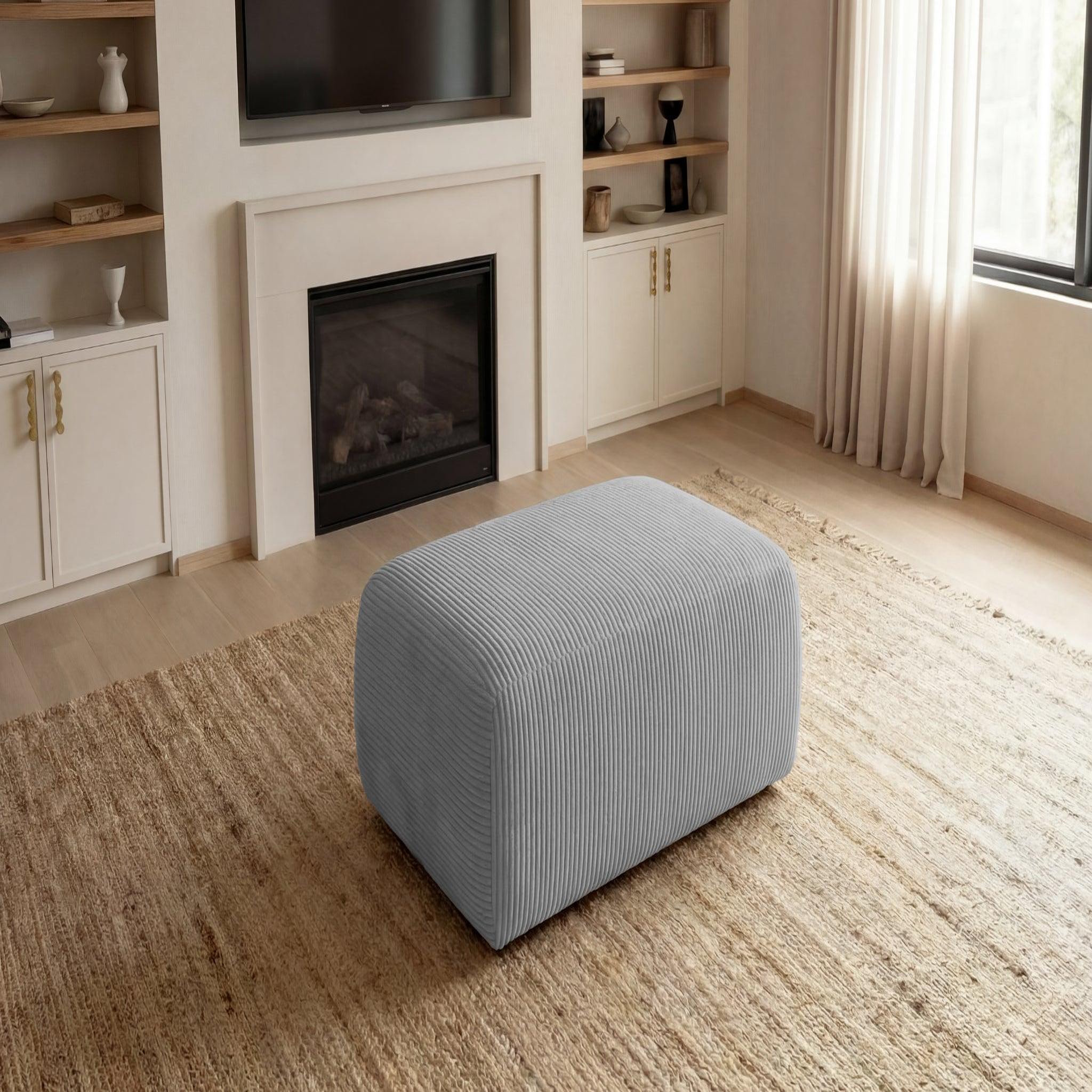 Voir la diapositive 2 : CASANOVA PARIS Sacha - pouf en velours côtelé 105x57x40