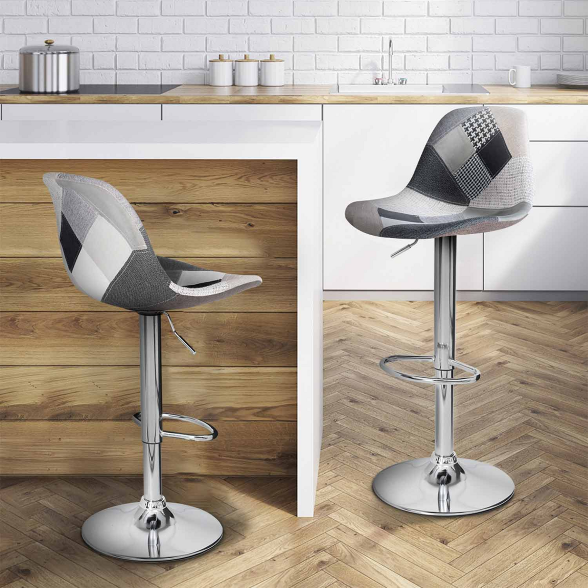 ID MARKET Lot de 2 tabourets de bar KARL design patchworks noirs, gris et blancs pied chromé