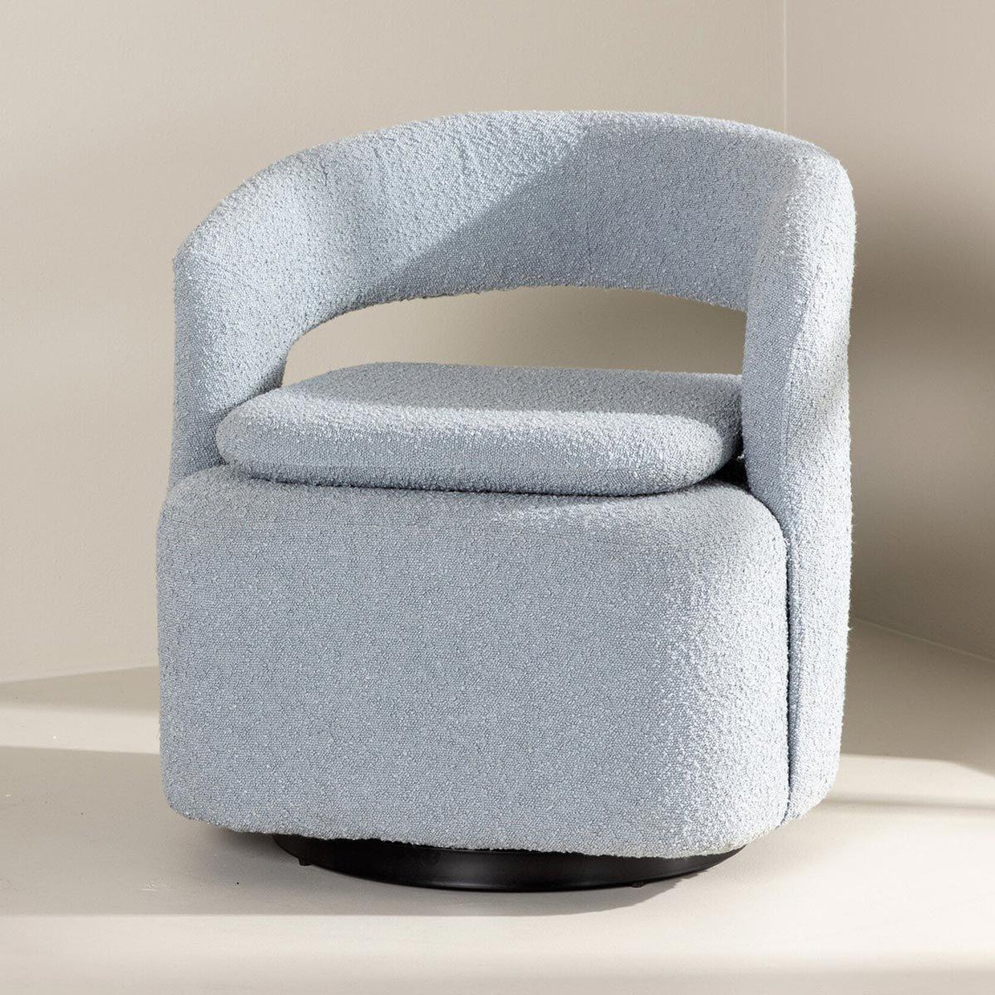 Voir la diapositive 6 : Paris Prix Fauteuil design bouclette  laurel  75cm bleu clair