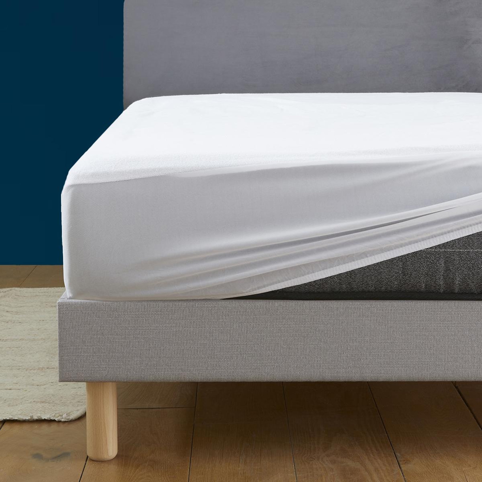 DODO Alèse - protège matelas imperméable - anti punaises de lit. Coloris disponibles : Blanc