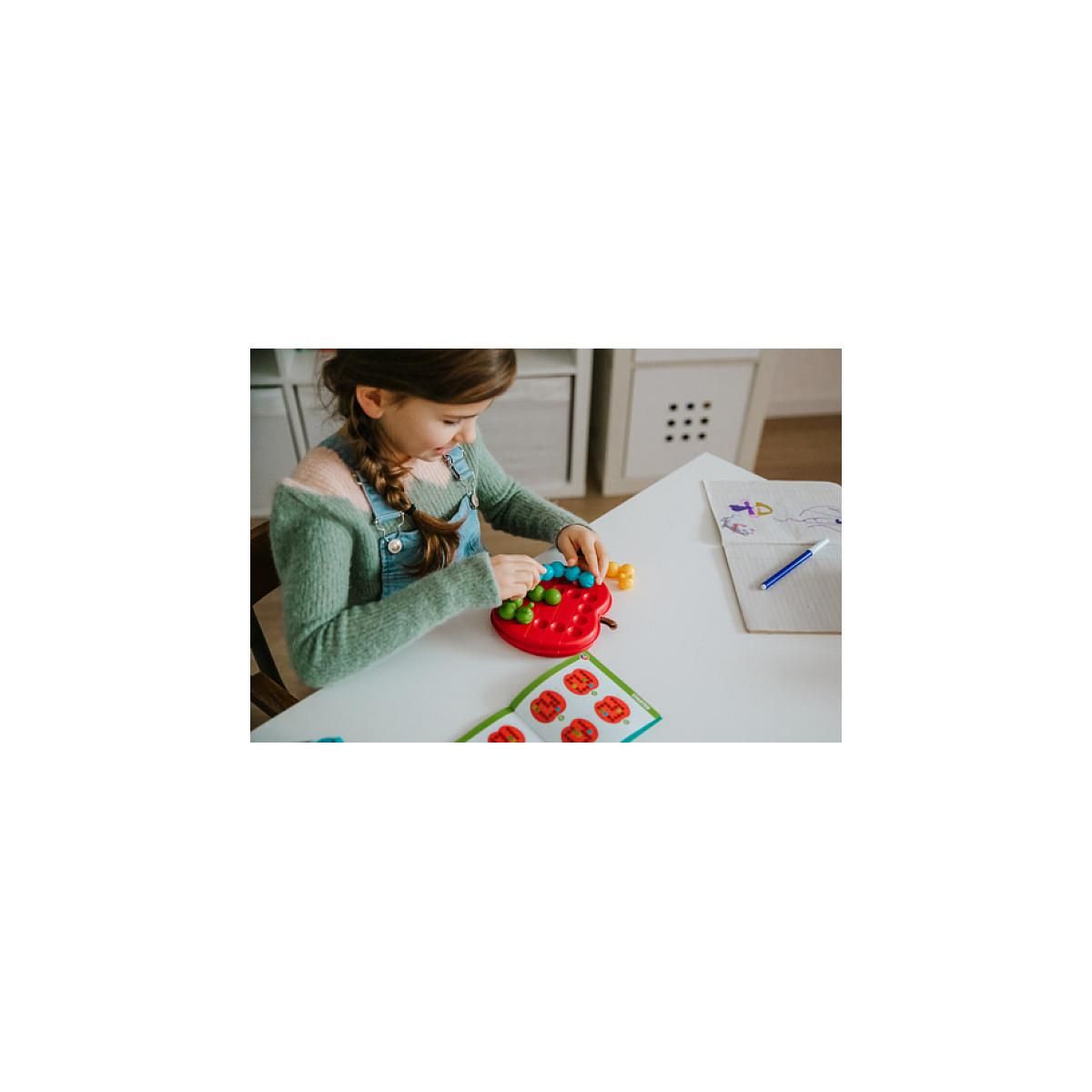 Smart Games SmartGames Le Festin des Chenilles