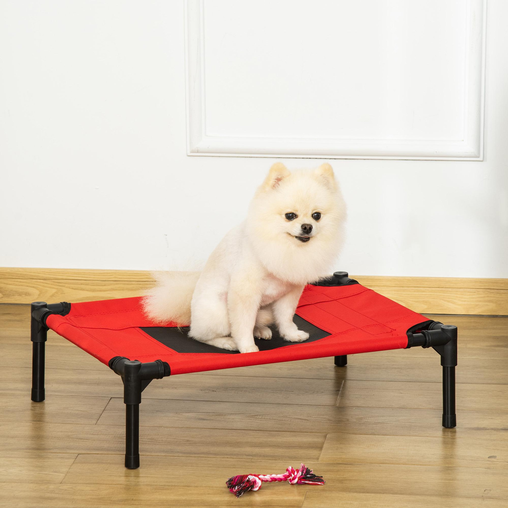Voir la diapositive 2 : PAWHUT Lit surélevé pour chien chat dim. 61L x 46l x 18H cm avec sac métal époxy tissu oxford textilène micro-perforé rouge noir