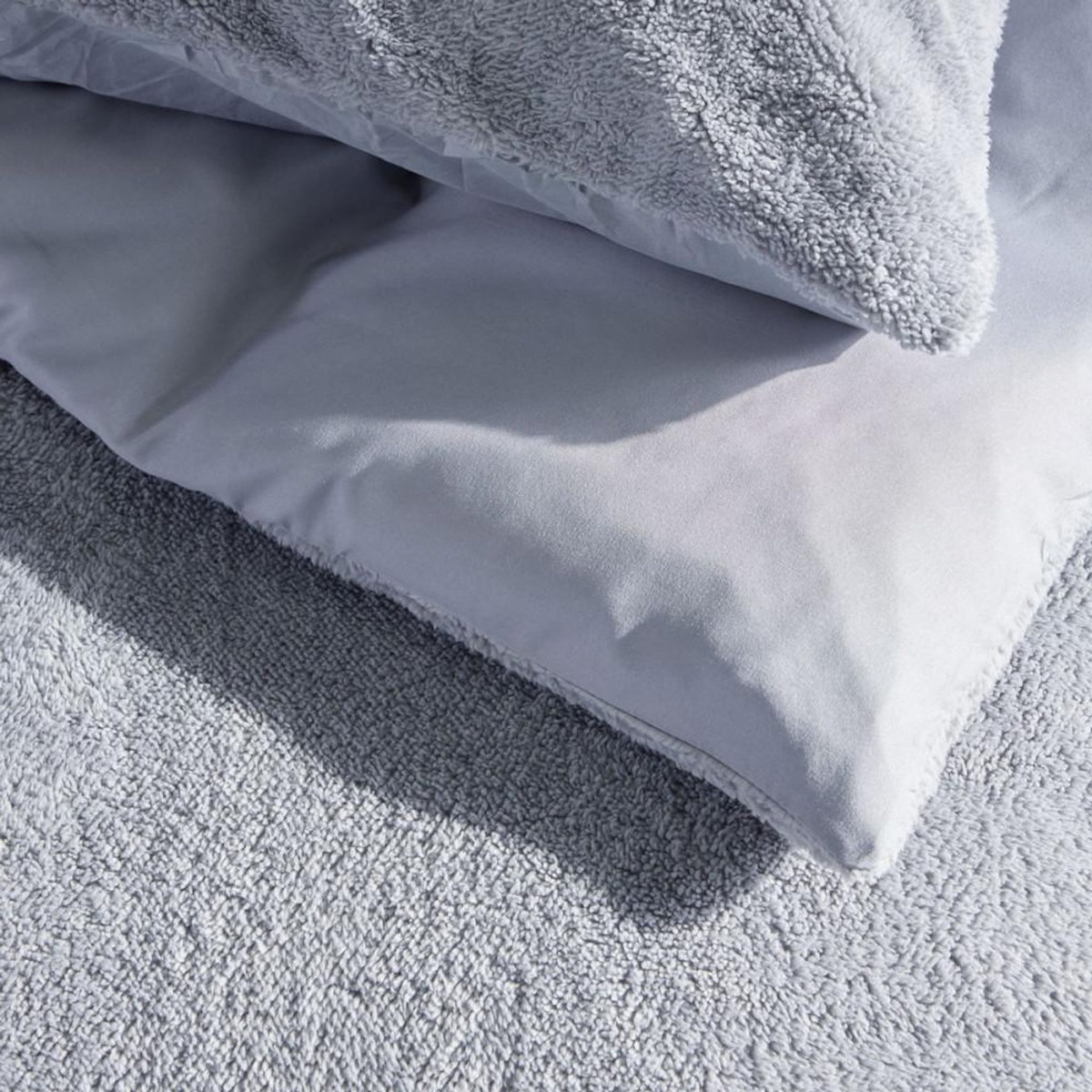 Today Parure de lit - TODAY - Teddy - 2 personnes - 220 x 240 cm - Gris uni