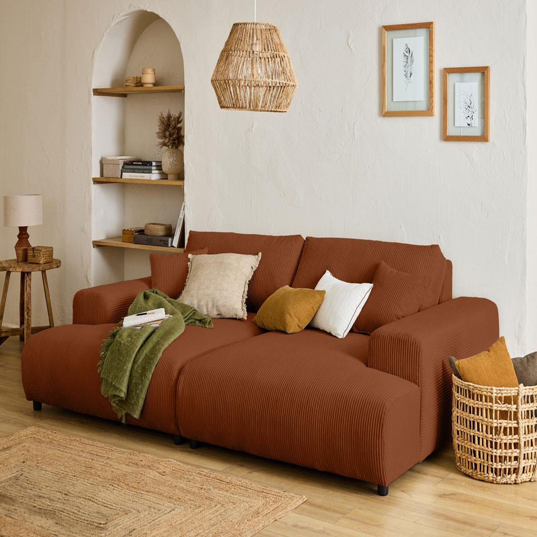 Voir la diapositive 2 : LISA DESIGN Garance - canapé droit 4 places double méridienne - assise profonde - en velours côtelé