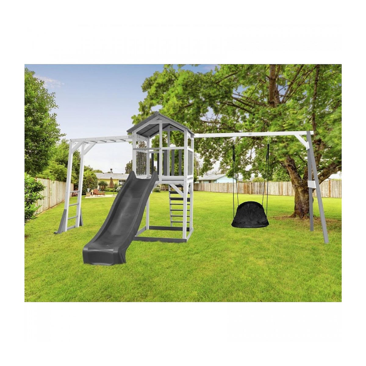 Axi House AXI Structure de jeu Beach Tower Blanc Gris cadre escalade balancoire Nid ovale Roxy Toboggan Gris