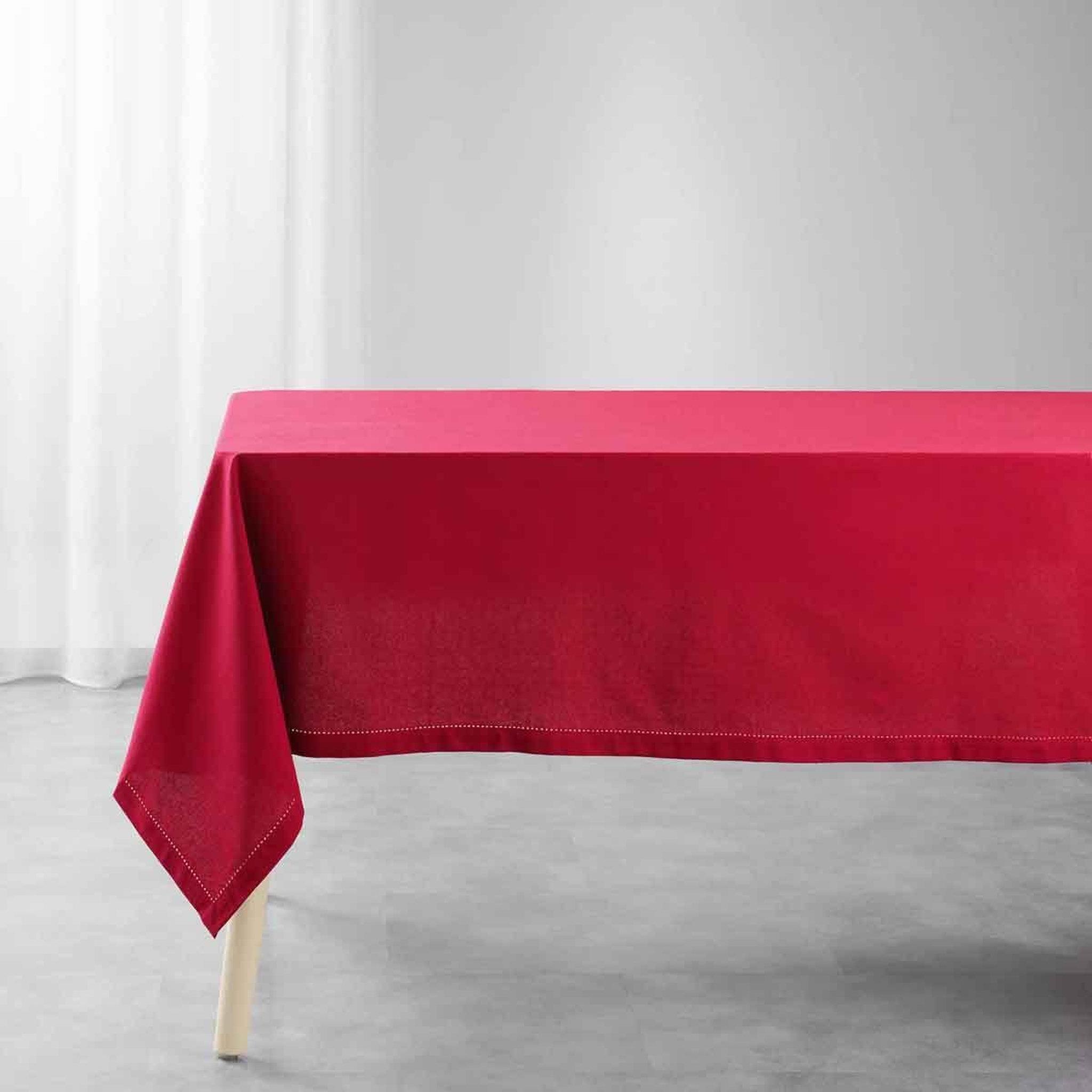 Douceur d'Intérieur Nappe rectangulaire  charline  140x240cm rouge