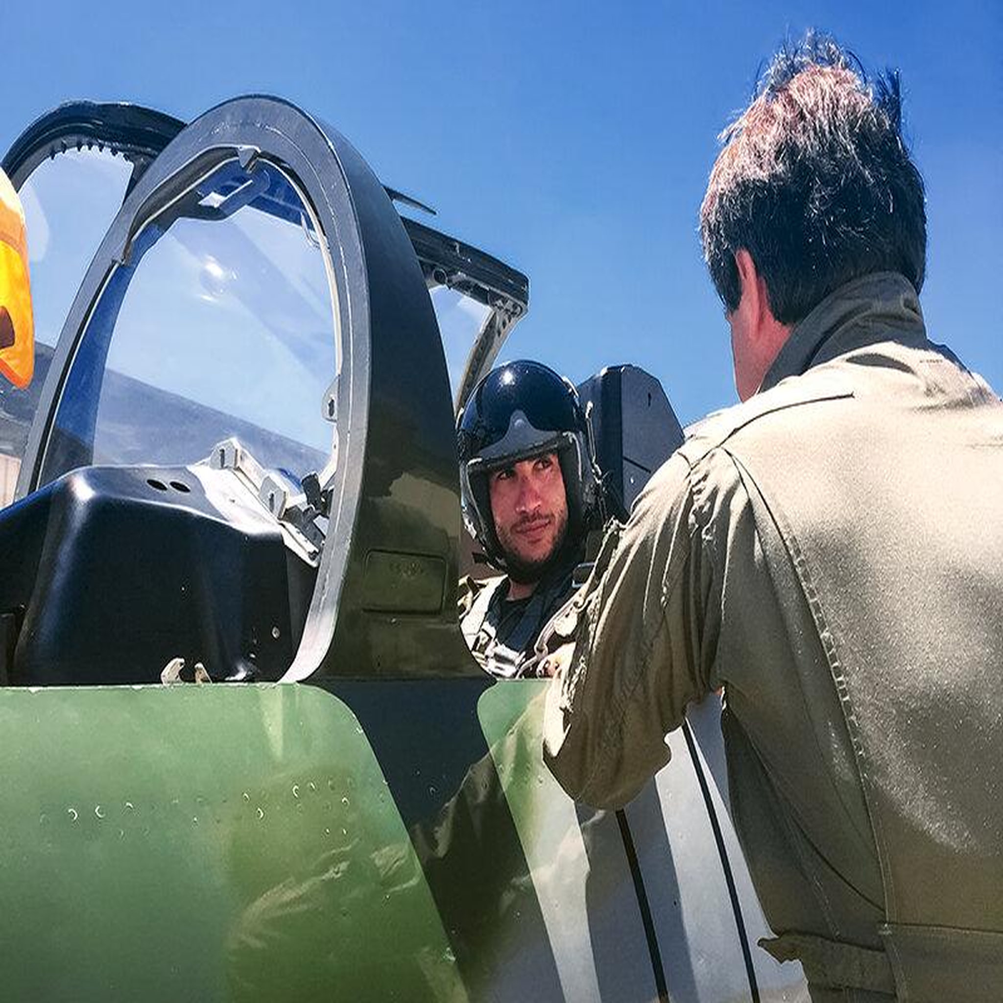 Voir la diapositive 4 : Smartbox Pilote d'un jour en Floride : vol de 30 minutes en avion de chasse L-39 Albatros - Coffret Cadeau Sport & Aventure