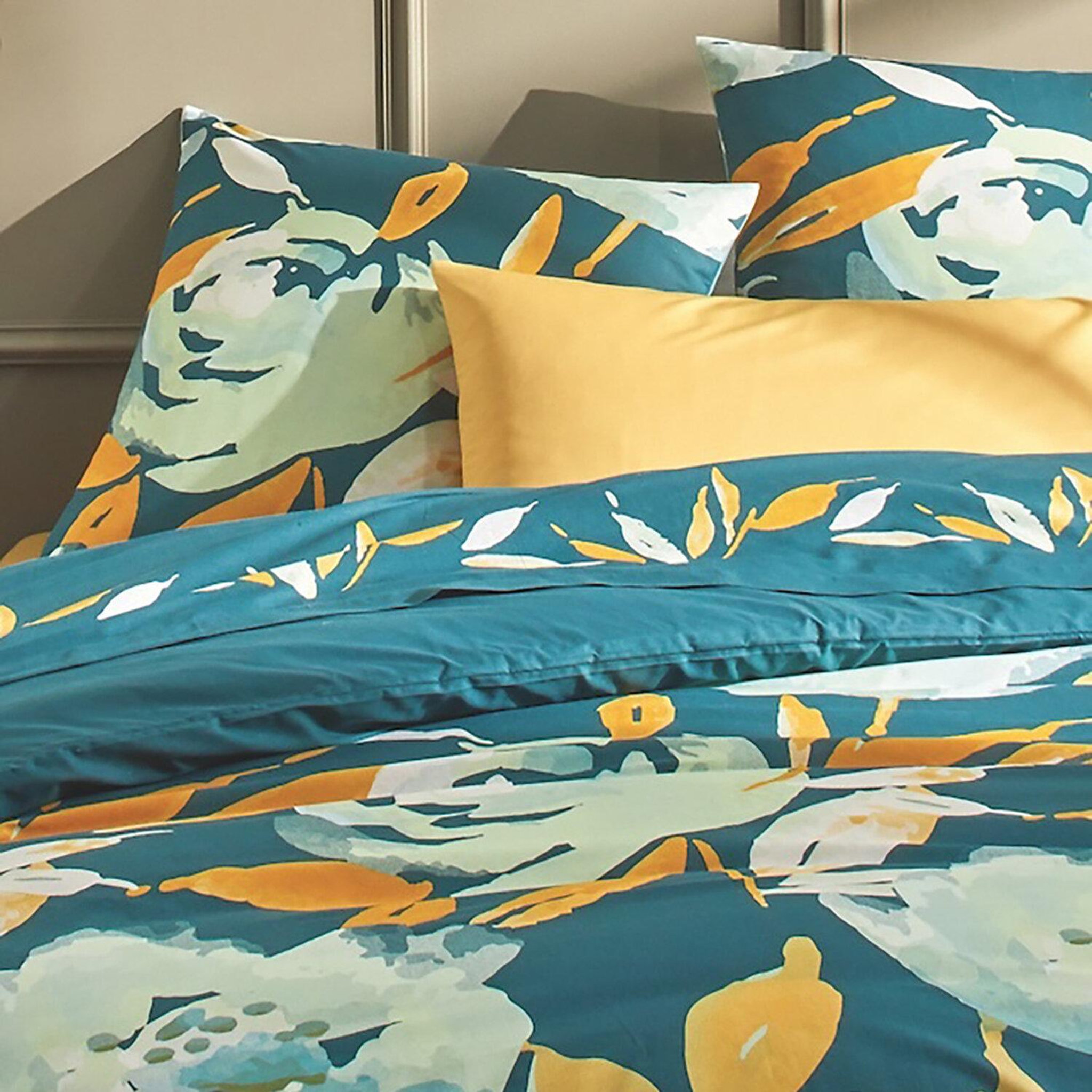 Voir la diapositive 3 : Home collection Parure de couette 100% coton 57 fils suzie