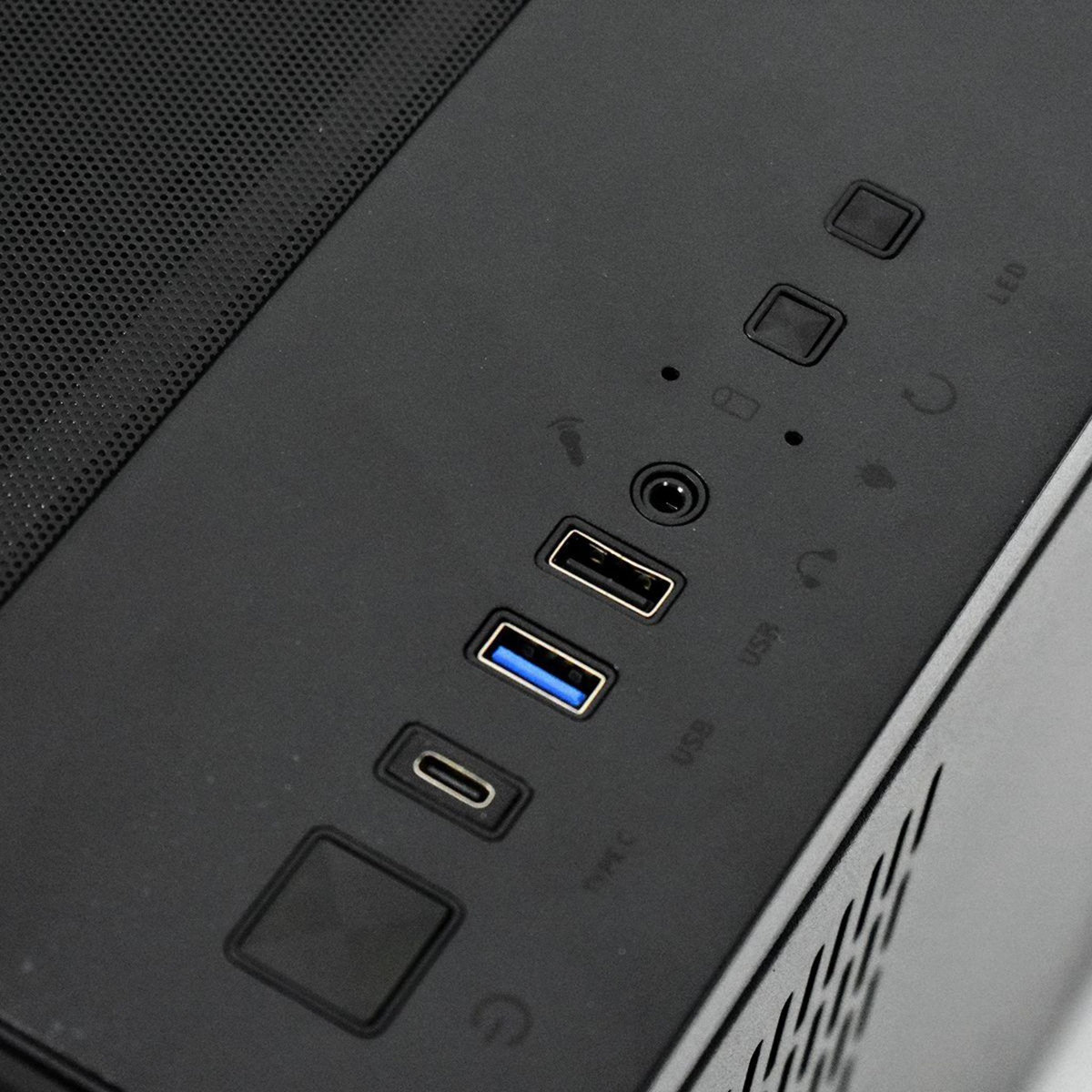 MRED PC Gamer GeForce RTX 5080 R7 32Go 2To