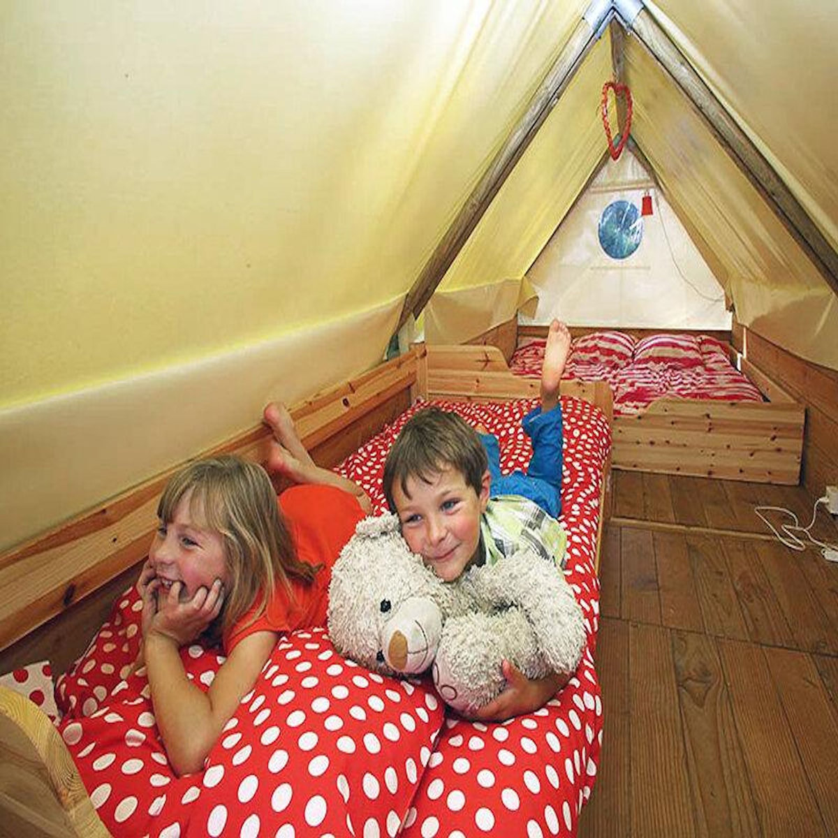 Smartbox Séjour insolite en famille : 3 jours en tente perchée près d'Abbeville - Coffret Cadeau Séjour