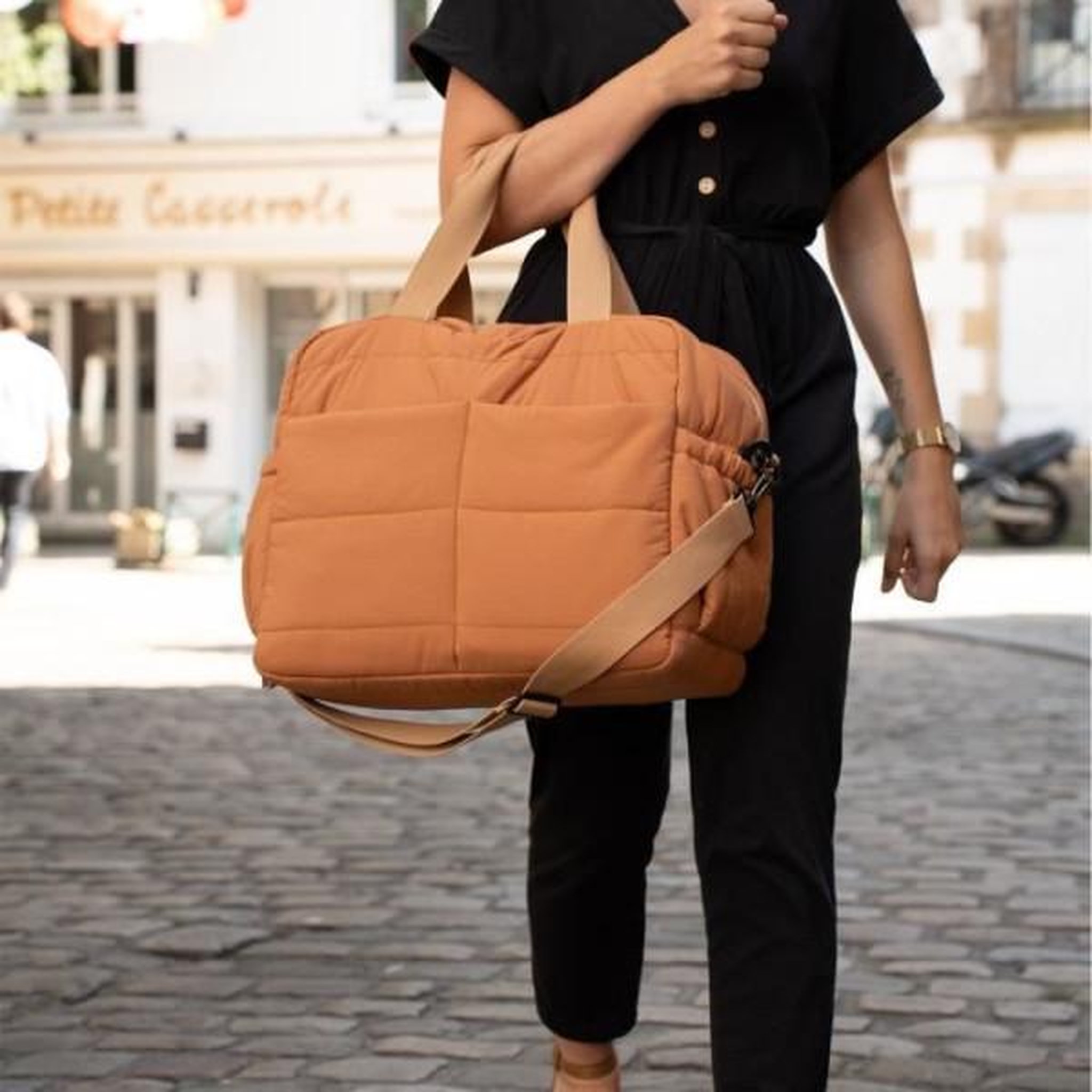 Voir la diapositive 2 : THERMOBABY Sac a langer - THERMOBABY - PLUMEA - Ocre