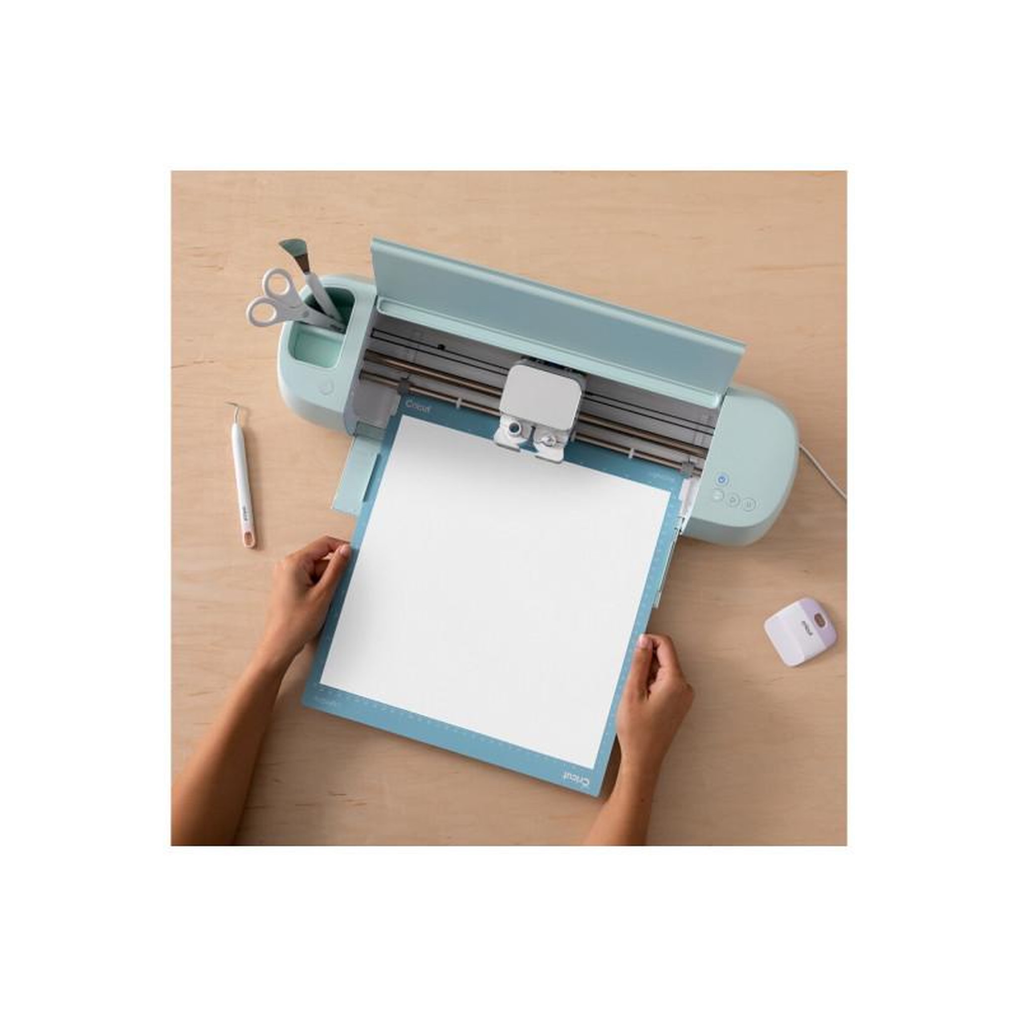 Voir la diapositive 3 : CRICUT Accessoires Machines De Découpe et Presses A Chaud Cricut Thermocollant avec couleur activee par les UV Pink