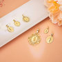 Voir la diapositive 2 : L'ATELIER D'AZUR Médaille Or 18 Carats 750 Jaune Vierge Miraculeuse Filigrane - Chaîne Offerte
