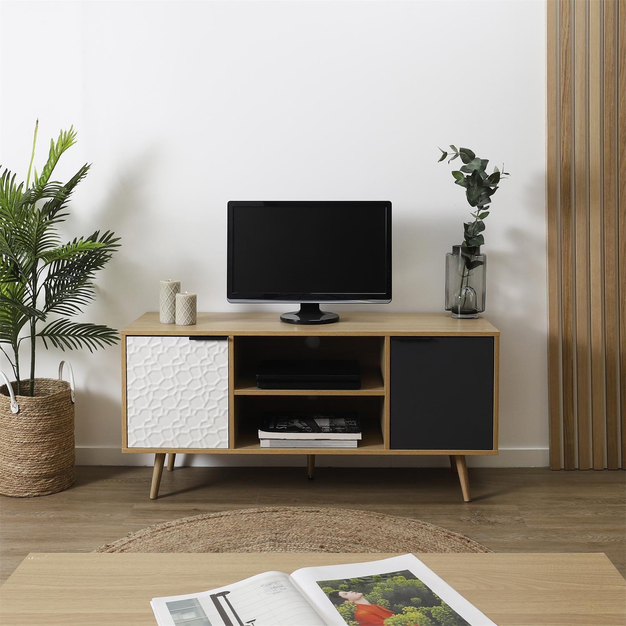 Voir la diapositive 2 : The Home Deco Factory Meuble tv swen 2 portes et 2 niches l. 39 x h. 56,3 cm - multicolore
