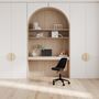 Voir la diapositive 5 : Rendez vous déco Chaise de bureau pivotante sur roulettes en bois foncé et PU noir - Georges