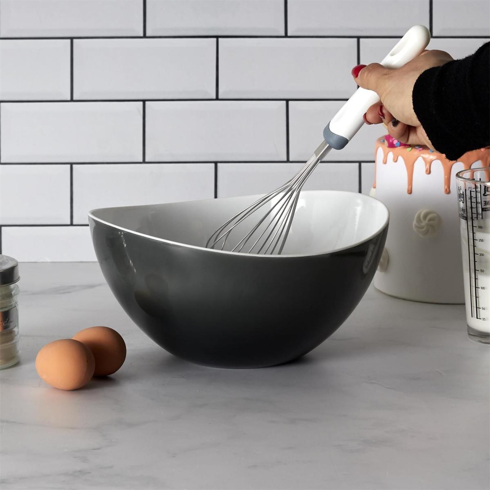 Voir la diapositive 4 : Lily Cook Fouet de Cuisine  Pâtissier  29cm Blanc & Gris