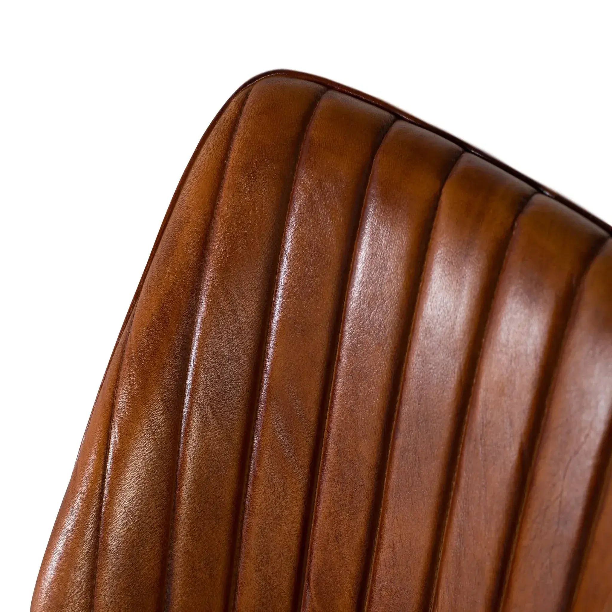 Voir la diapositive 5 : GINER Y COLOMER SL Chaise en cuir 47 cm style vintage moderne