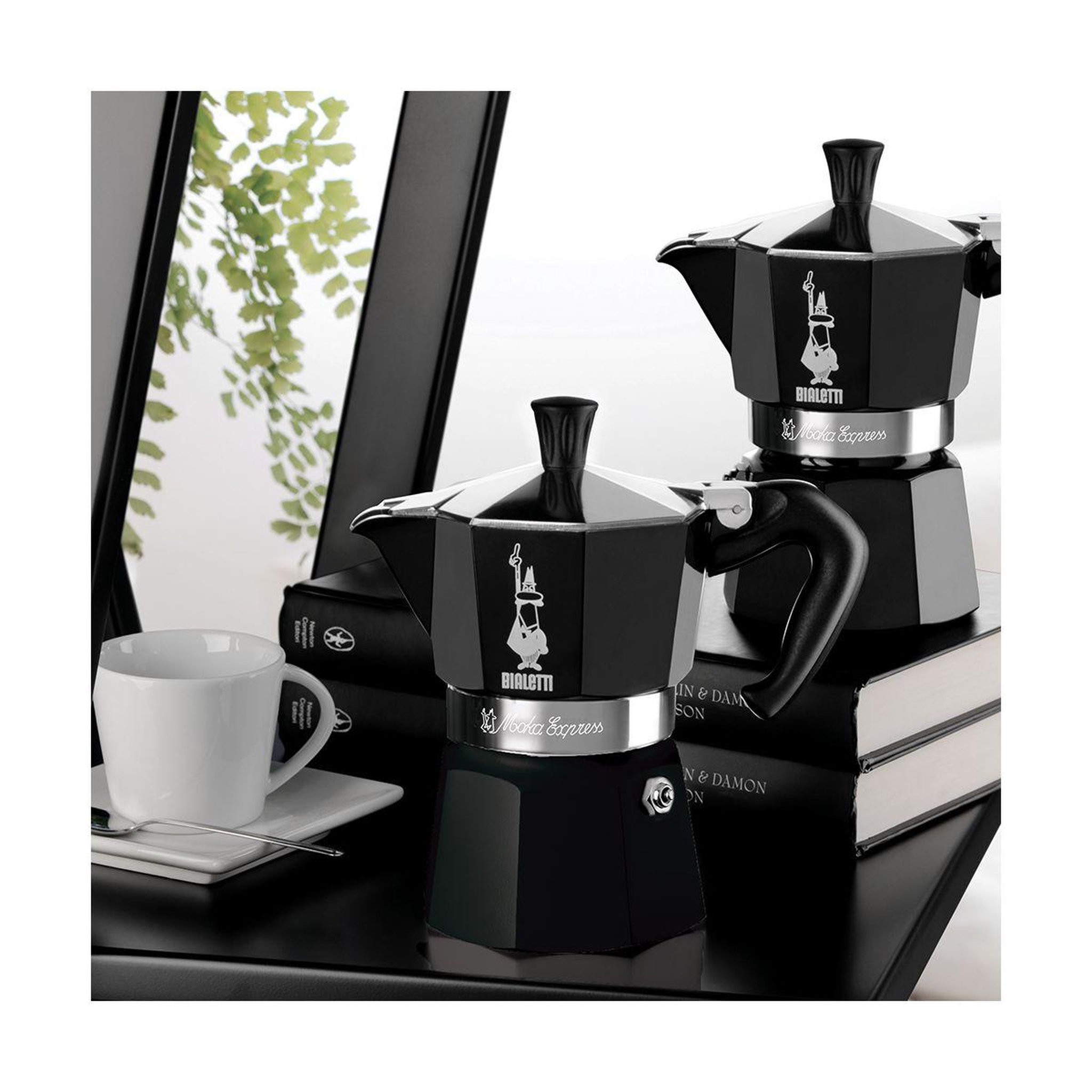 Voir la diapositive 2 : BIALETTI Cafetière italienne moka express noir 3 tasses