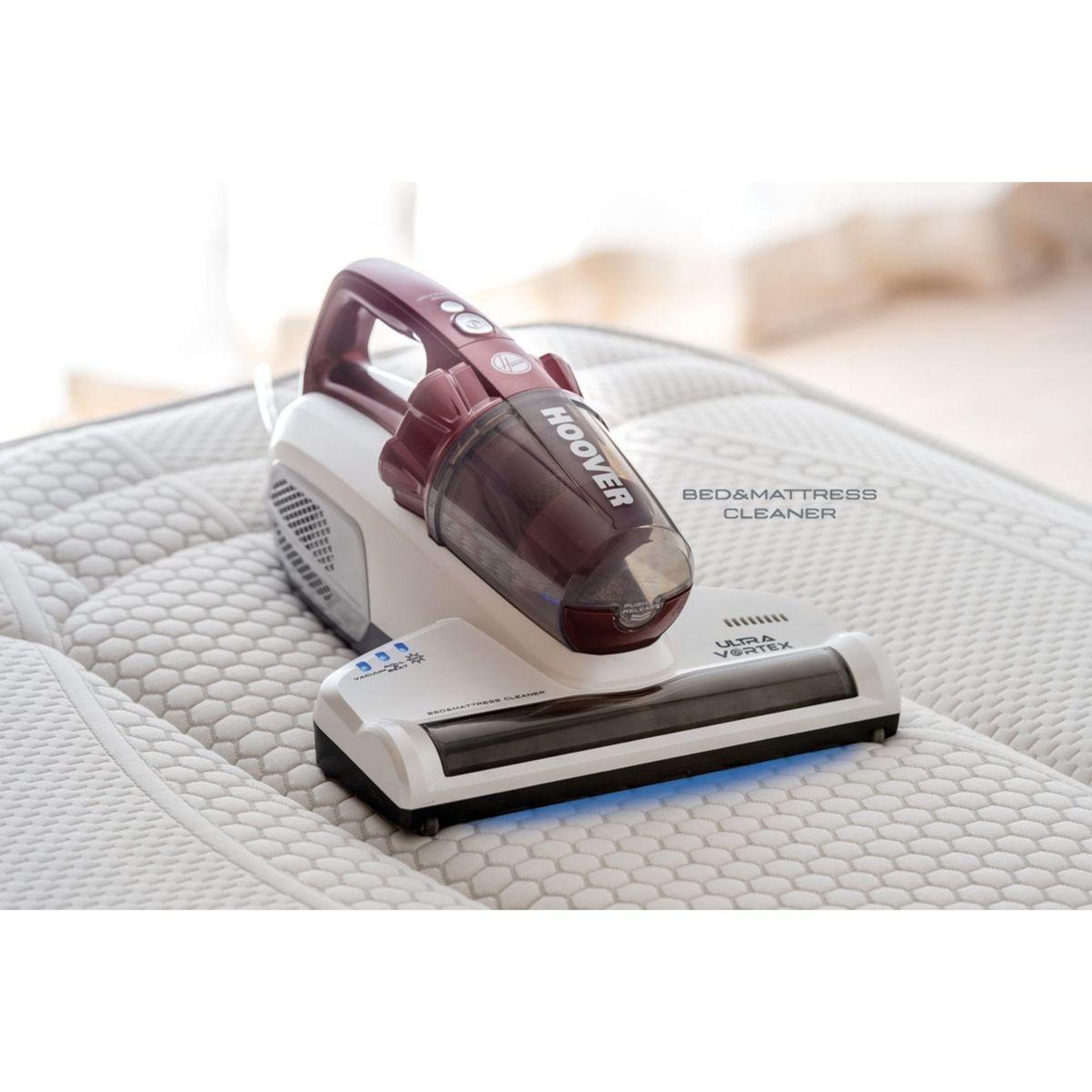 Voir la diapositive 3 : HOOVER Aspi Main MBC500UV Matelas