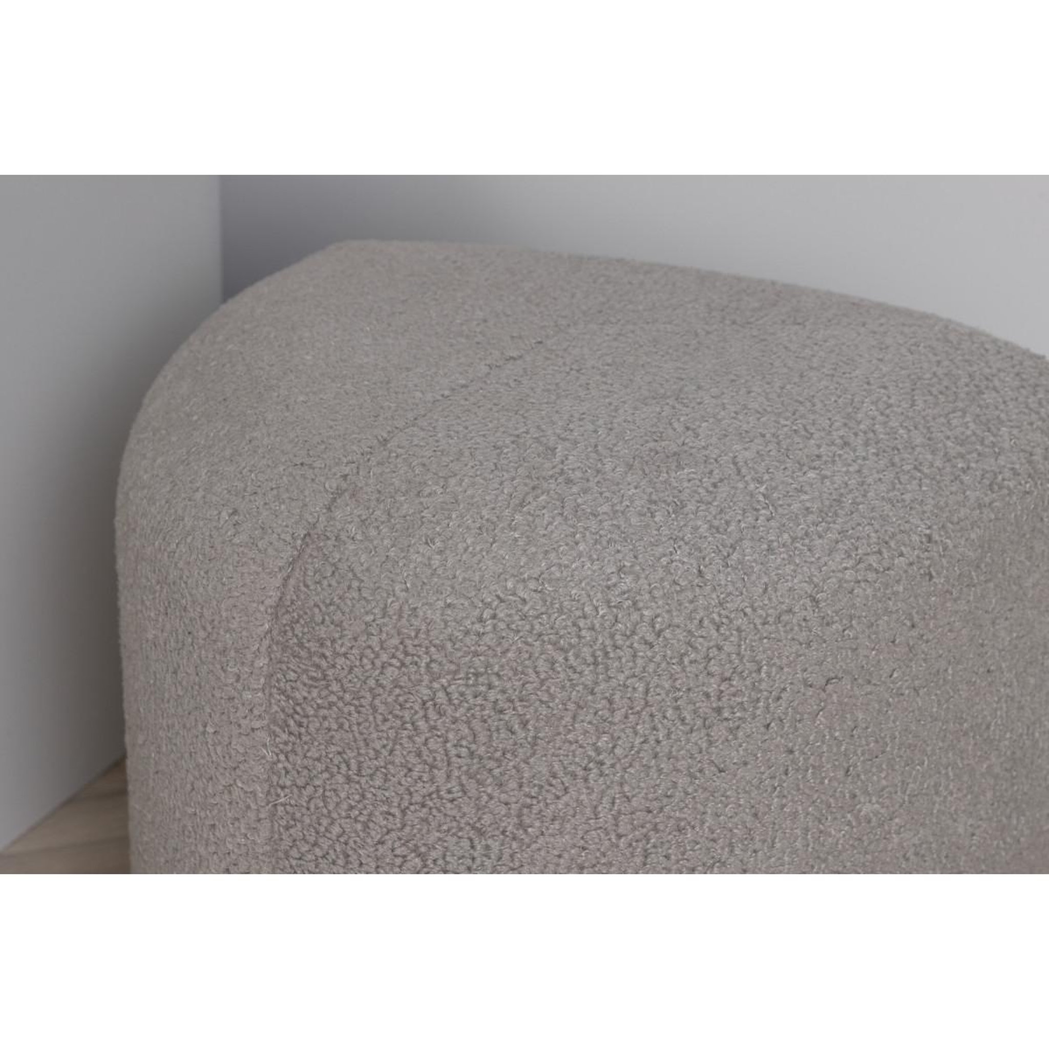 Voir la diapositive 6 : Paris Prix Pouf tissu bouclette  peg  46cm gris