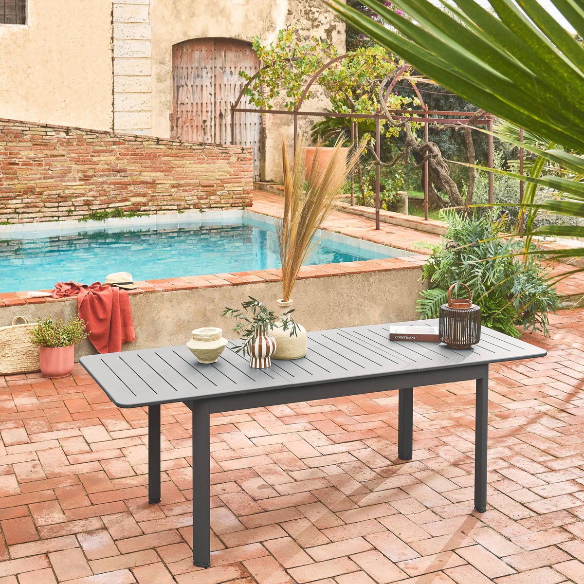 SWEEEK Table de jardin SEATTLE extensible aluminium, 6 places, 155 / 218,5 x 89 x 75 cm