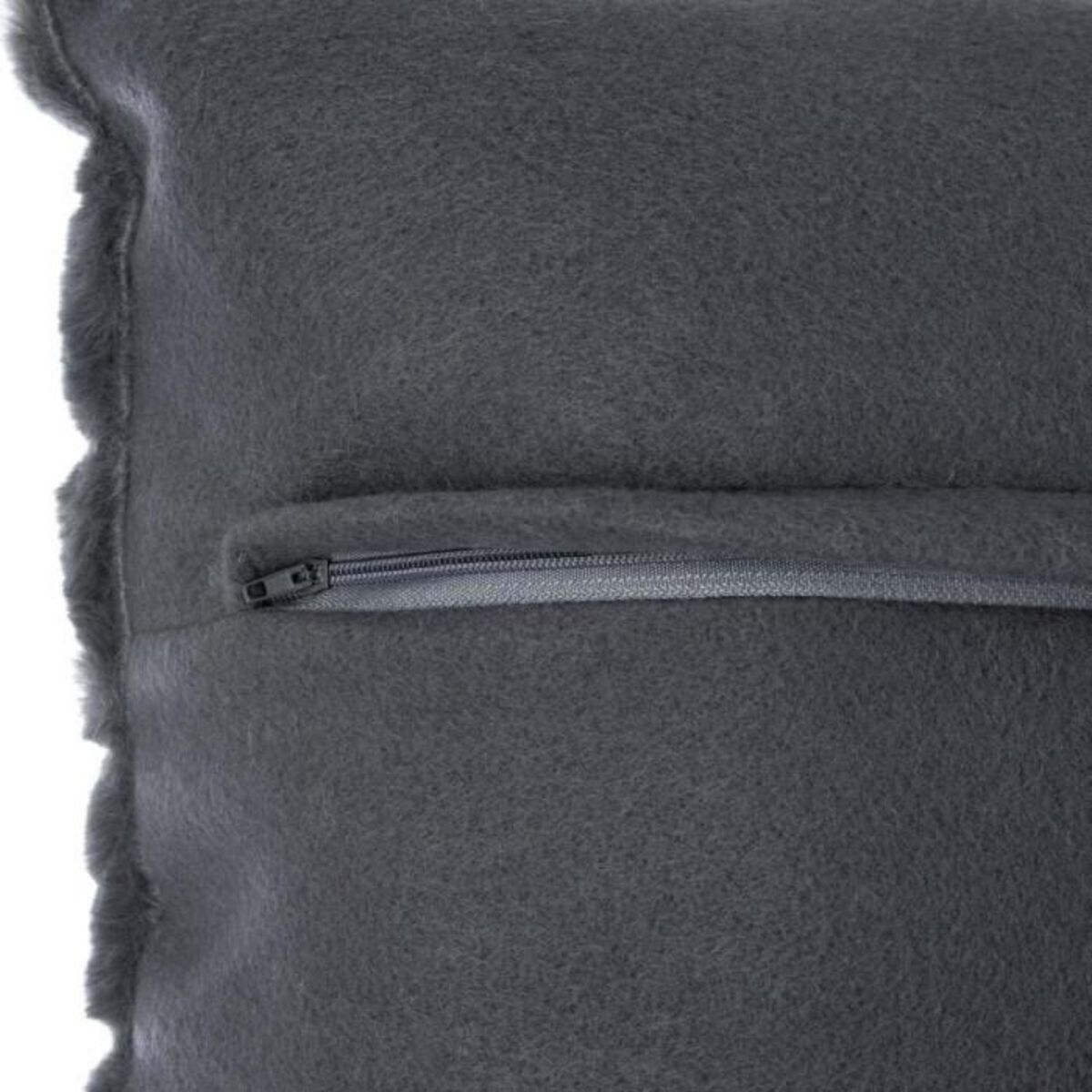 ATMOSPHERA Coussin Imitation Fourrure  Manoir  45x45cm Gris Foncé