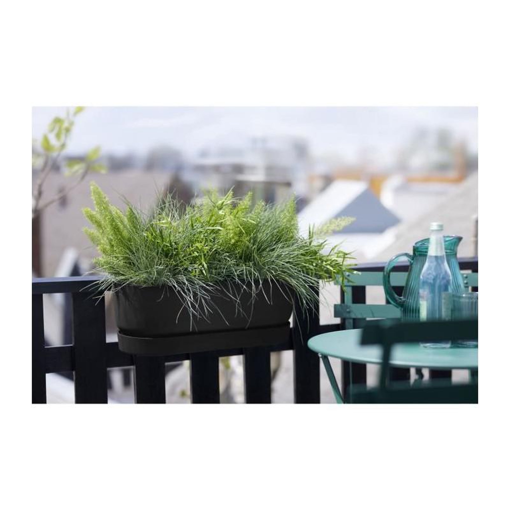 Voir la diapositive 2 : ELHO ELHO - Pot de fleurs  -  Greenville Easy Balcony 52 - Living Noir - Balcon - L 21.2 x W 52 x H 19.4 cm