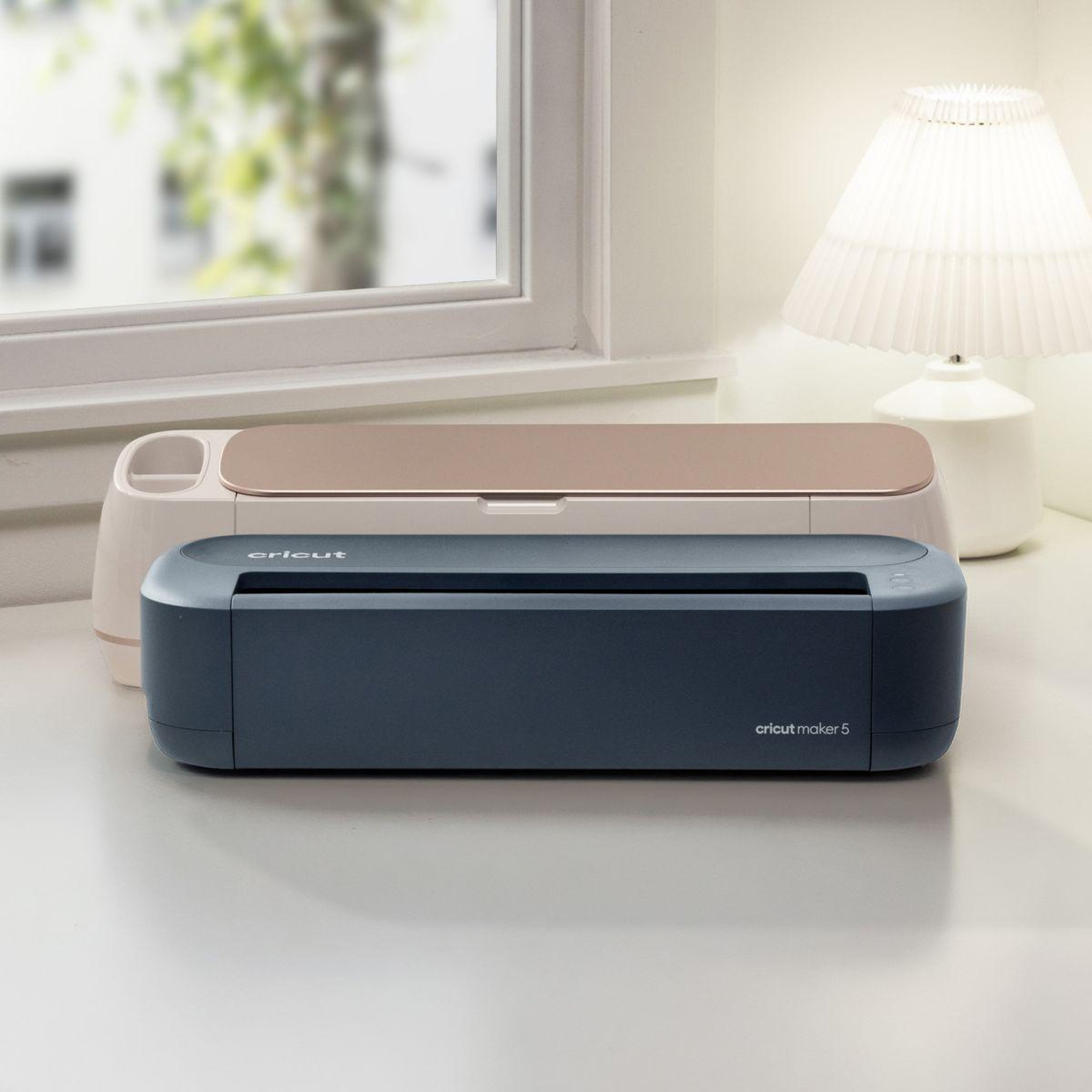Voir la diapositive 3 : CRICUT Machine de découpe bundle maker 5