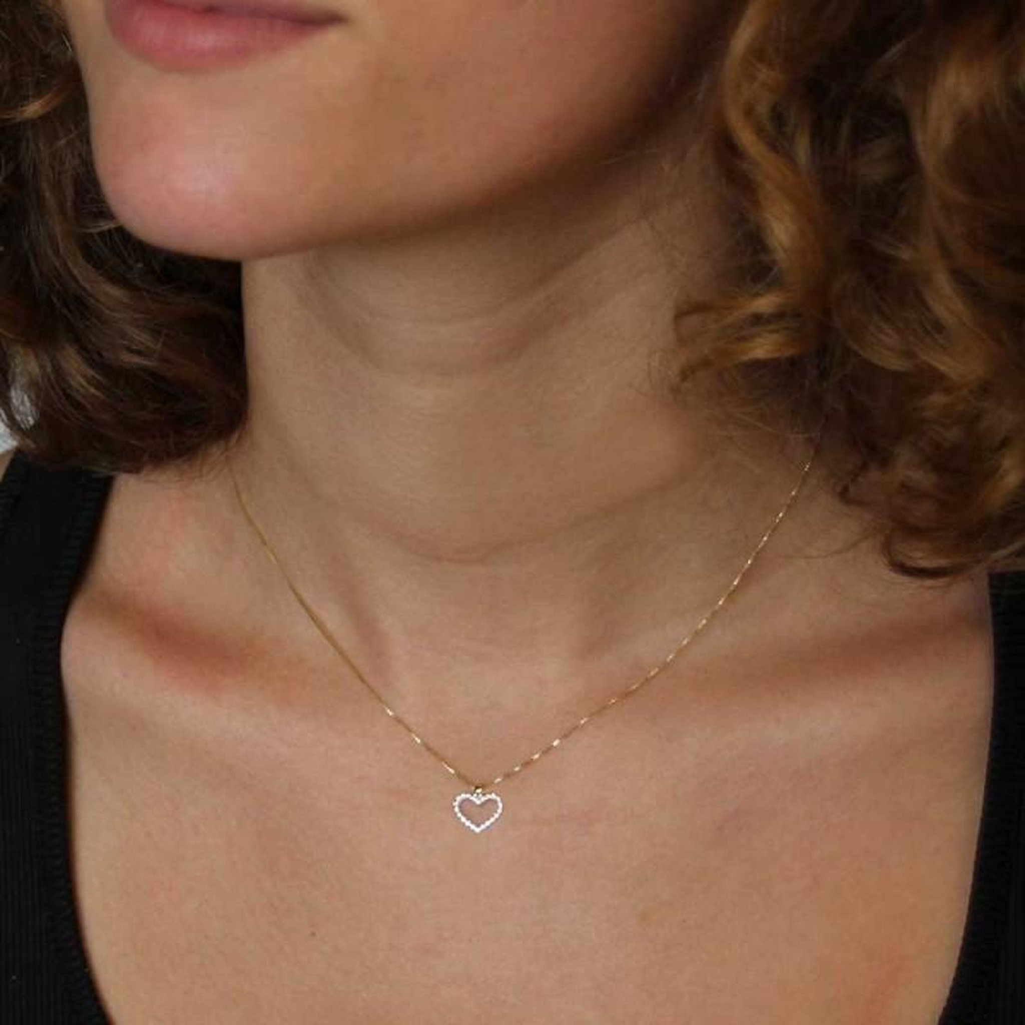 Voir la diapositive 2 : L'ATELIER D'AZUR Collier Femme Or Jaune - Motif Coeur - Pavé de Zirconiums