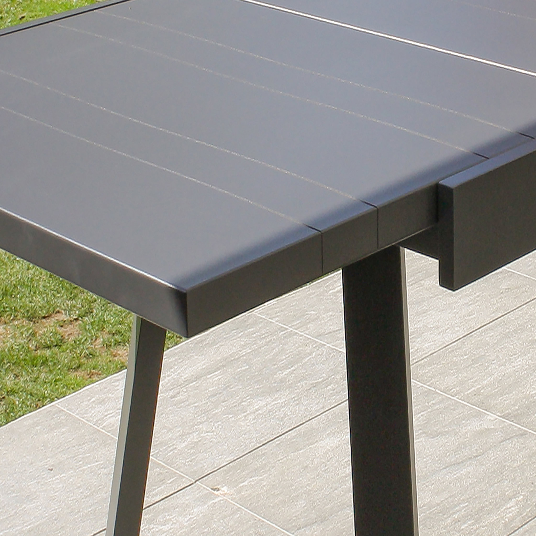 Voir la diapositive 5 : DCB GARDEN Table de jardin - 10/12 places - Aluminium - Gris - STOCKHOLM