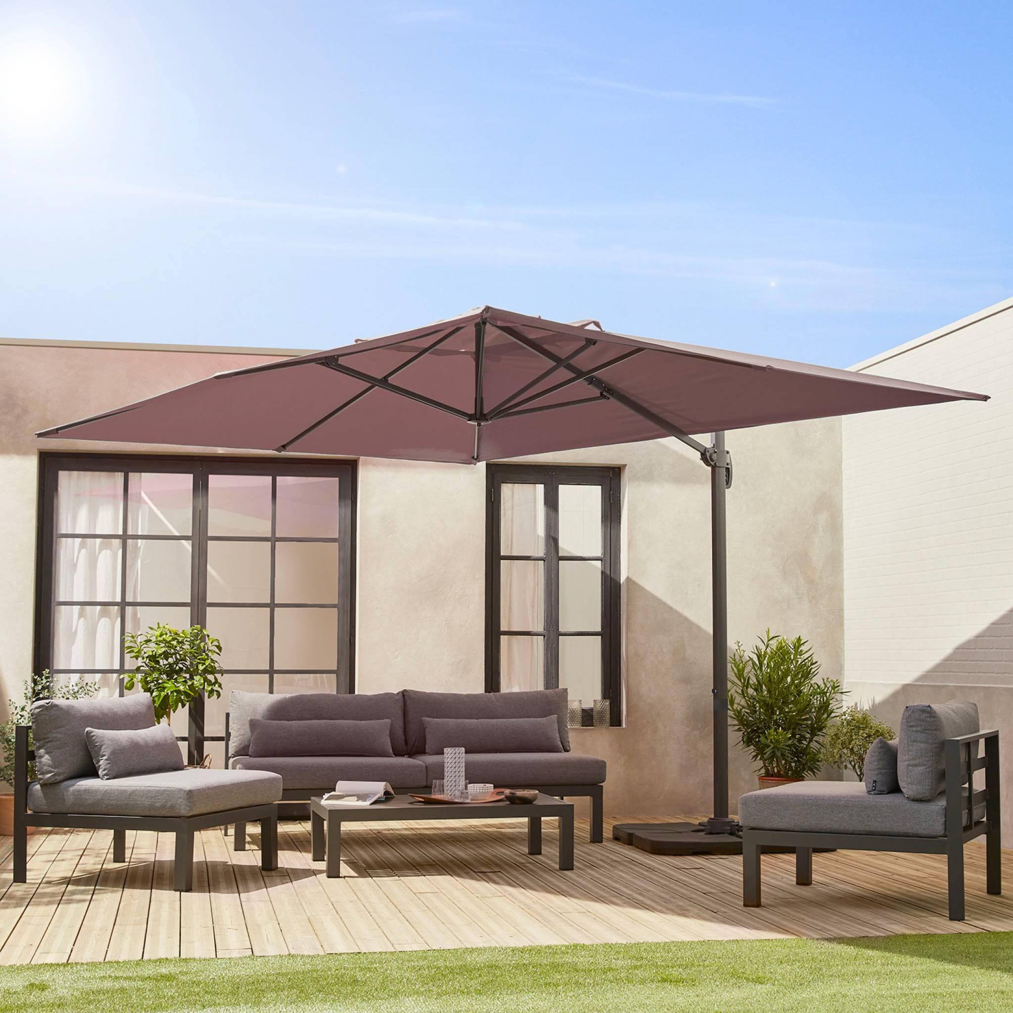 Voir la diapositive 2 : SWEEEK Parasol déporté rectangulaire 3x4 m - Wimereux - Parasol excentré inclinable dans 6 positions, rotatif à 360° + dalles à lester 50x50cm