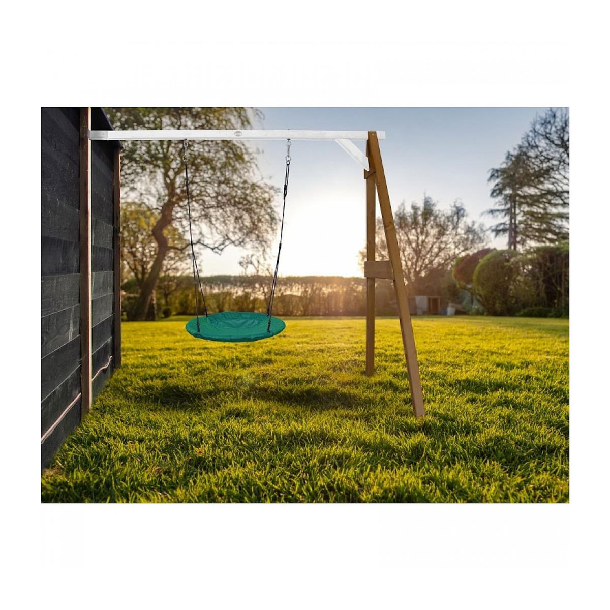 Axi House AXI Portique mural en bois Marron Blanc avec balancoire siege nid rond