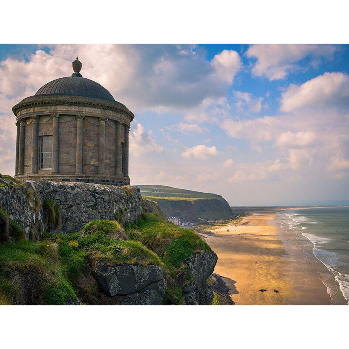 Smartbox 4 jours à Dublin avec visite guidée des lieux emblématiques de Game of Thrones® - Coffret Cadeau Séjour