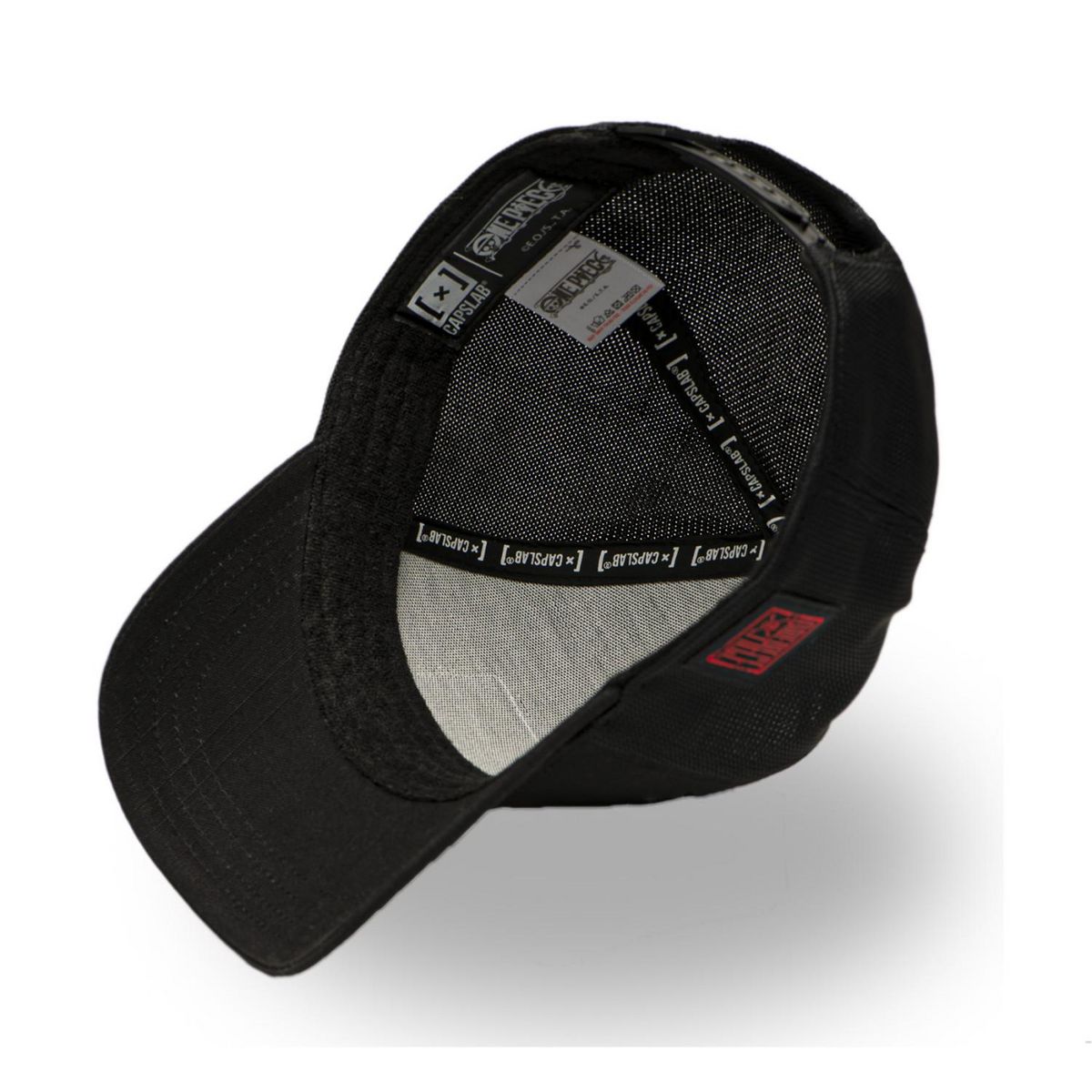 CAPSLAB Casquette trucker premium effet bambou One Piece Black Flag