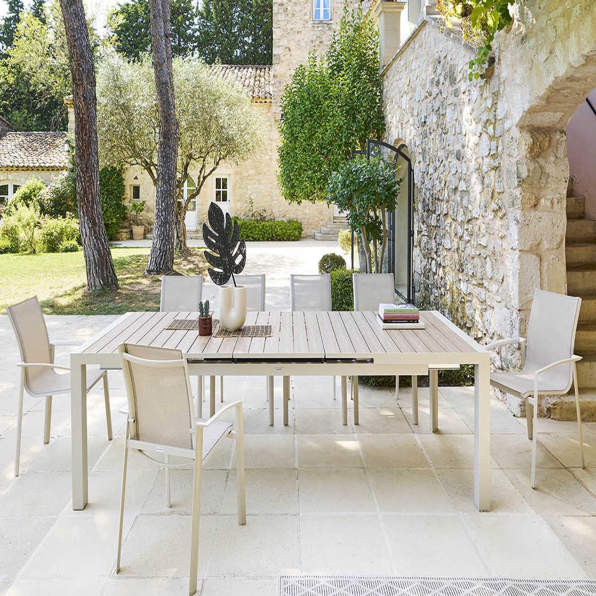 HESPERIDE Table de jardin rectangulaire extensible en aluminium Evasion Lin/Argile 8/10 places - Hespéride