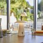 Voir la diapositive 2 : Lumisky Lampe de table sans fil LED FUNGY Blanc Aluminium H29CM