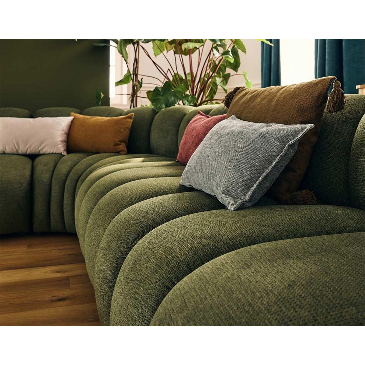 LISA DESIGN Debbie - canapé modulable d'angle droit 5 places en tissu texturé