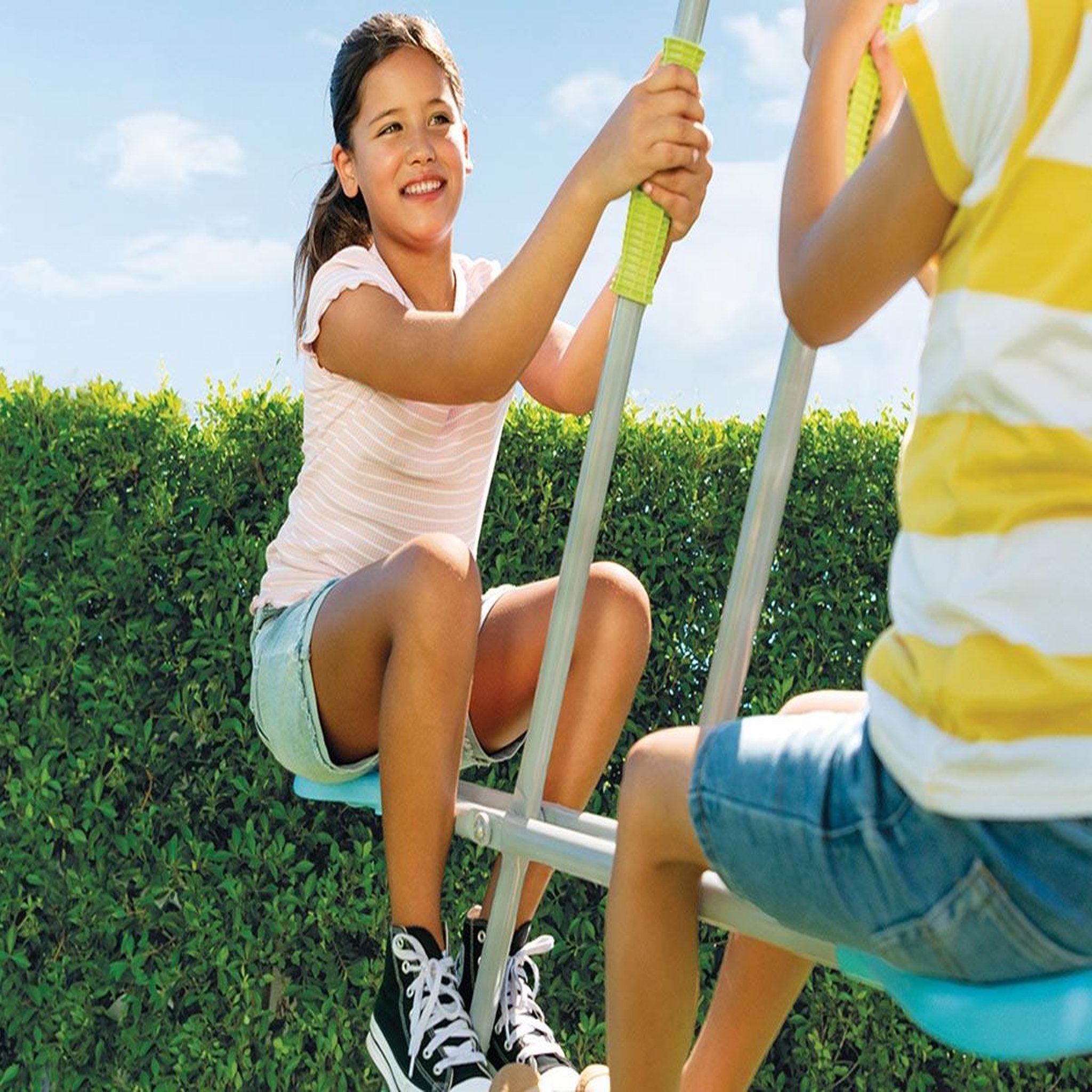 Voir la diapositive 2 : INTEX Portique pour enfants 2 agrès face à face - intex