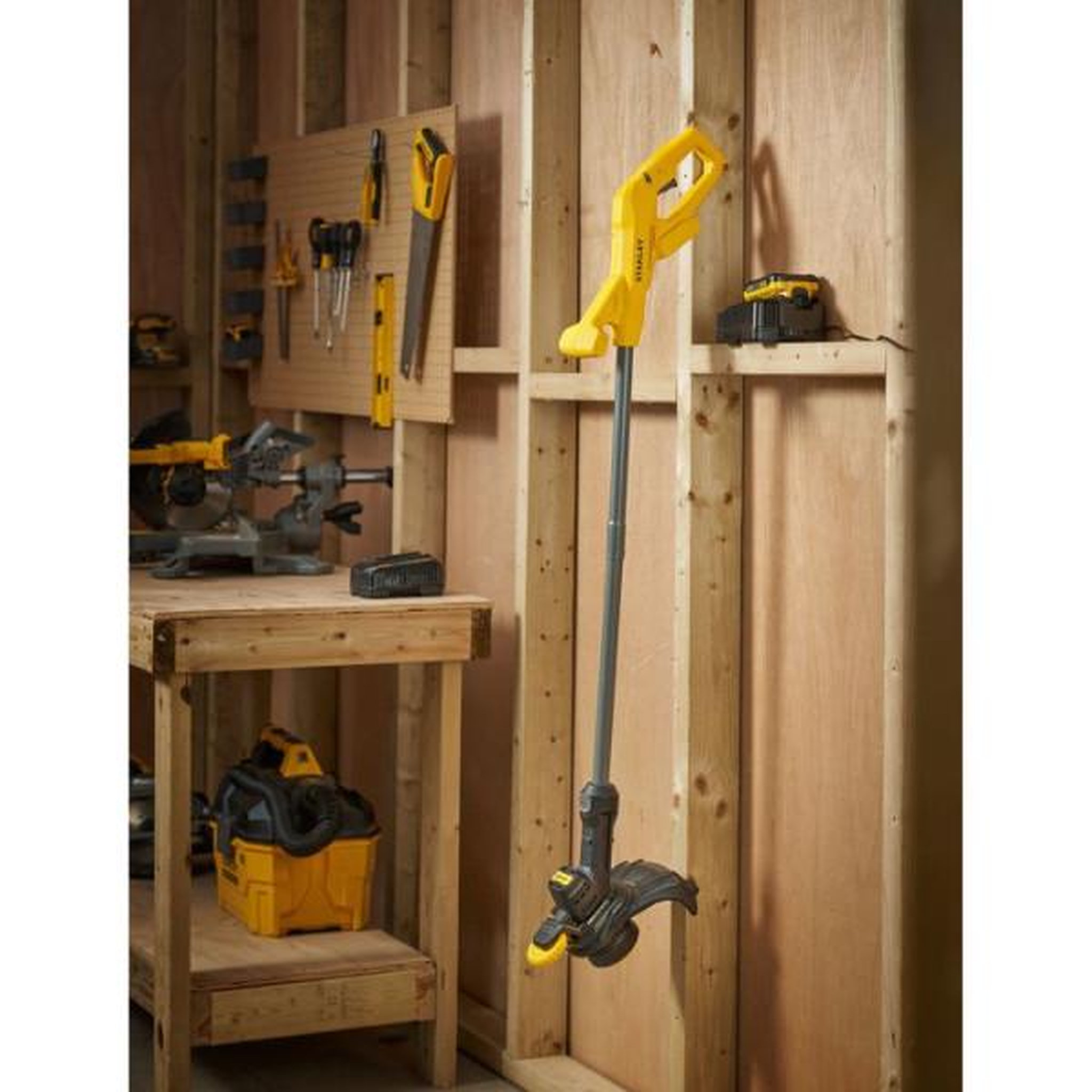 Voir la diapositive 4 : Stanley Coupe bordures 25cm nu