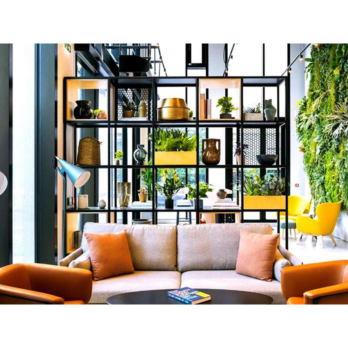 Smartbox Séjour de 3 jours en famille dans un appartement à La Défense à Paris - Coffret Cadeau Séjour