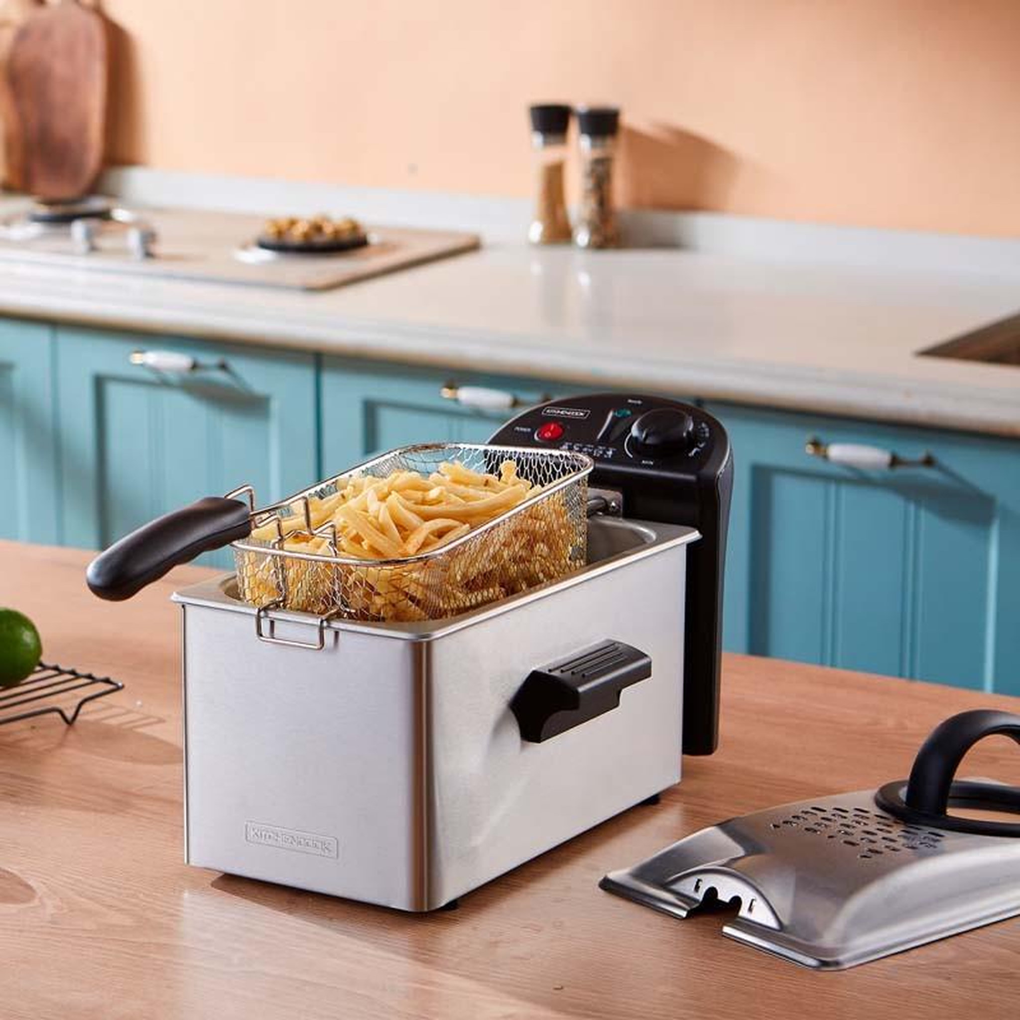 Voir la diapositive 3 : KITCHENCOOK Kitchencook - friteuse 3l inox semi pro - 2100w - couvercle avec fenêtre - rangement compact - pieds antidérapants